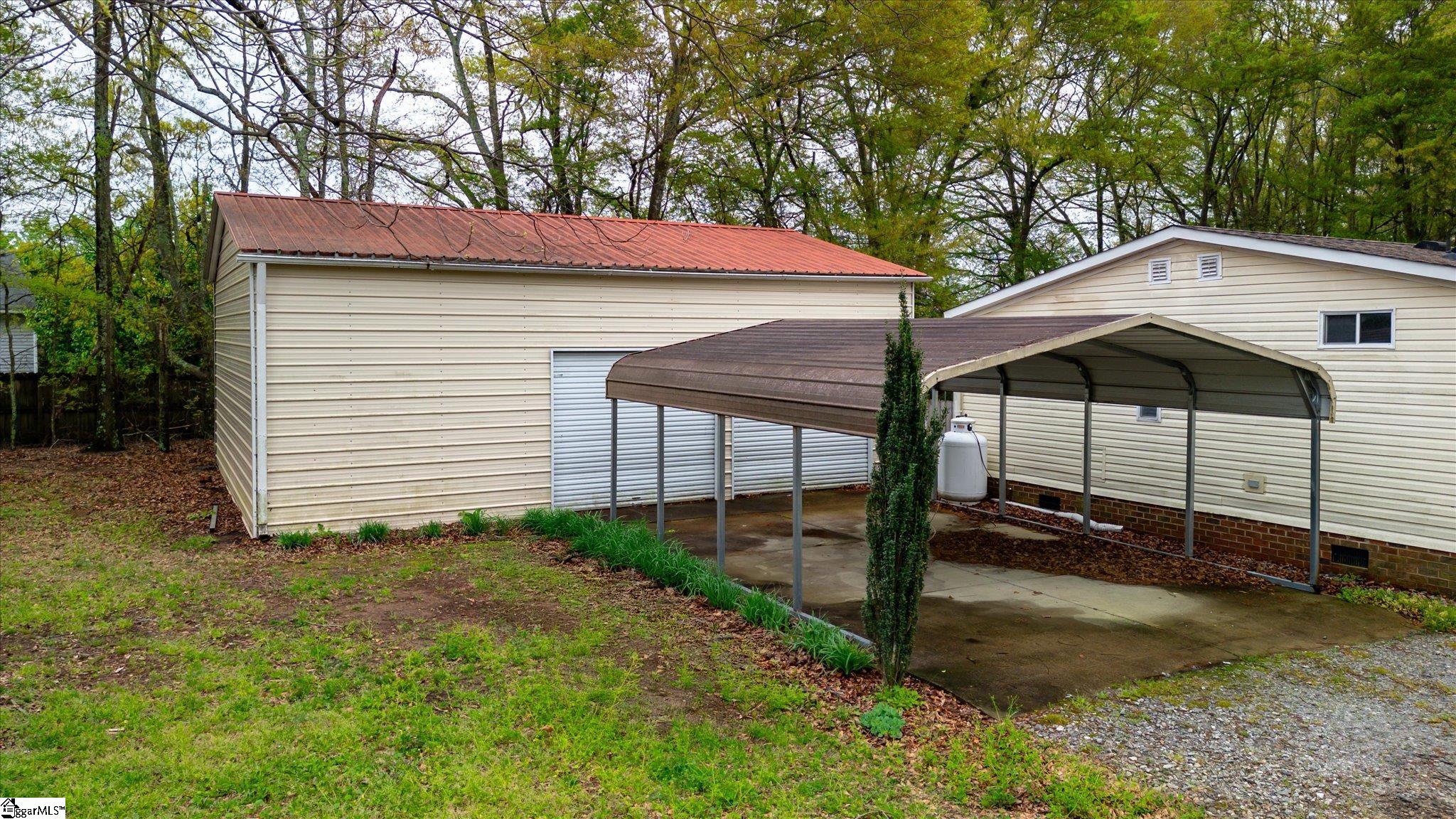 217 McCall Road Simpsonville, SC 29680-6340