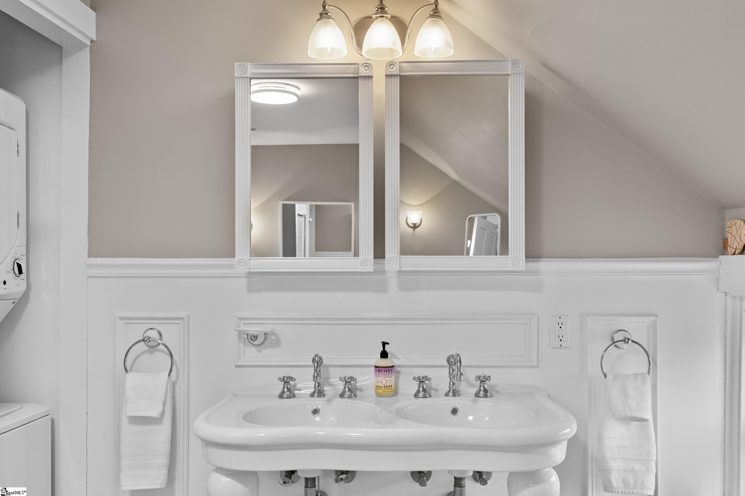 17 Liberty Street Other, MA 02563