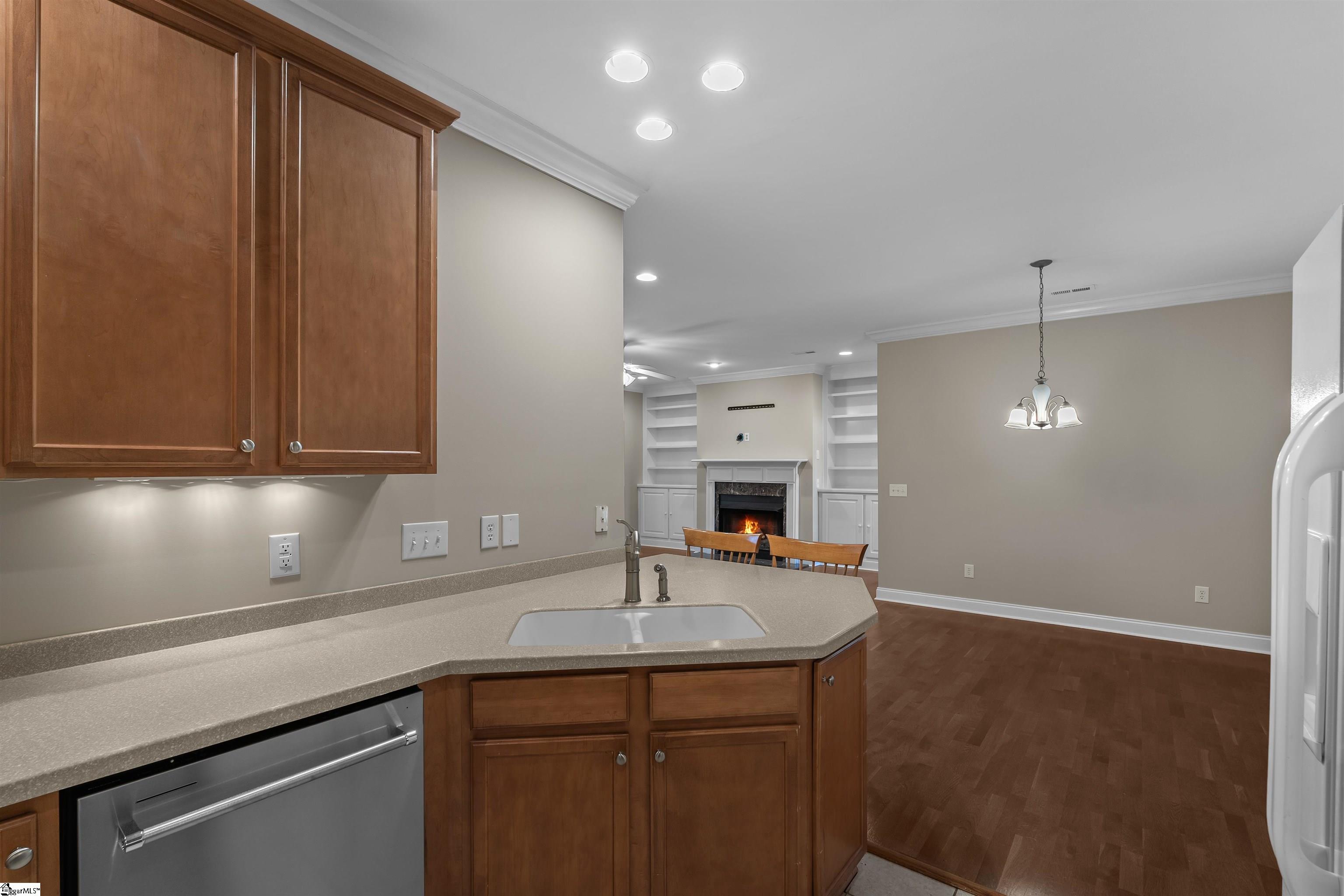 204 Steepleton Way Seneca, SC 29672