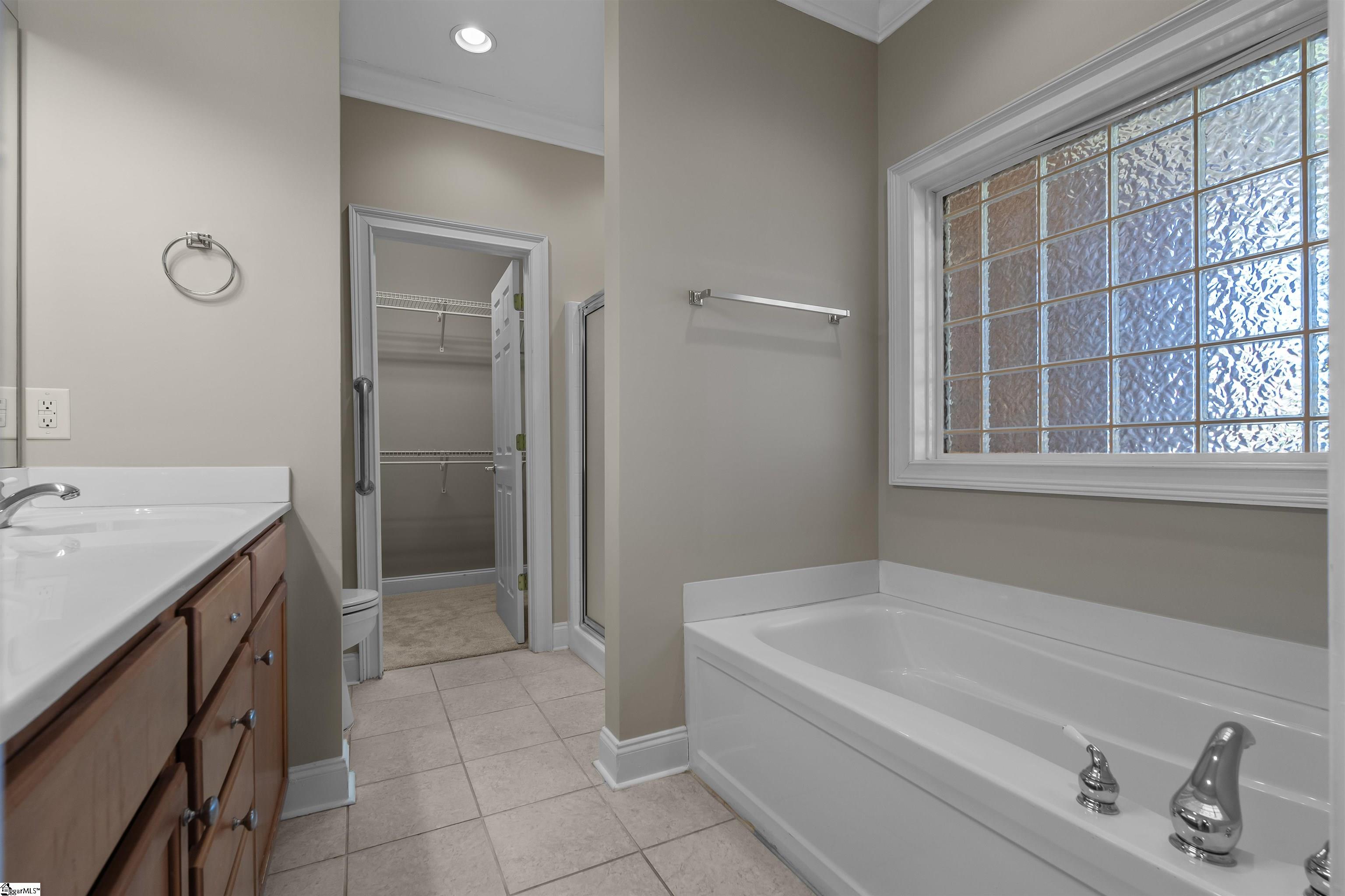 204 Steepleton Way Seneca, SC 29672