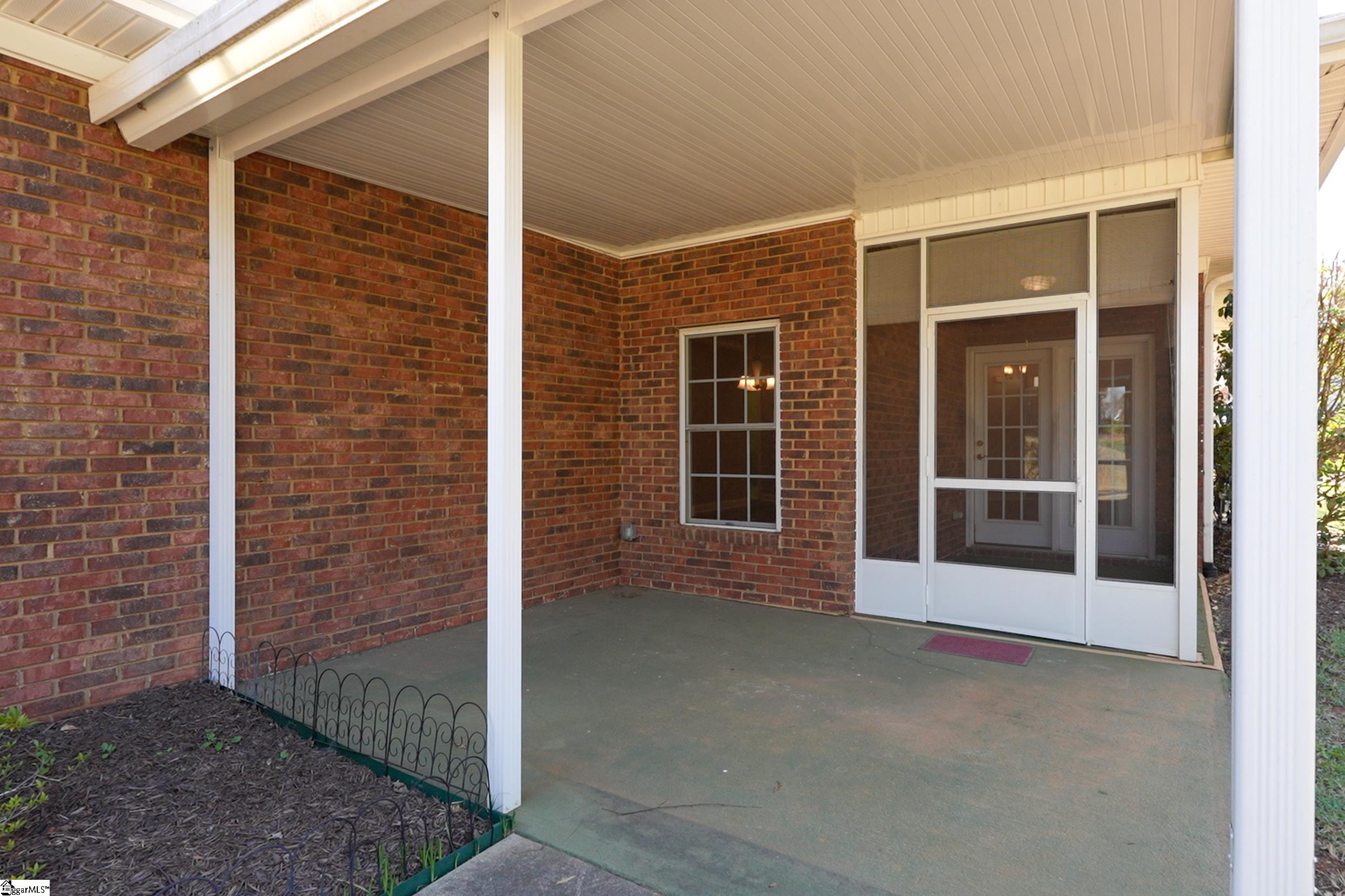 204 Steepleton Way Seneca, SC 29672