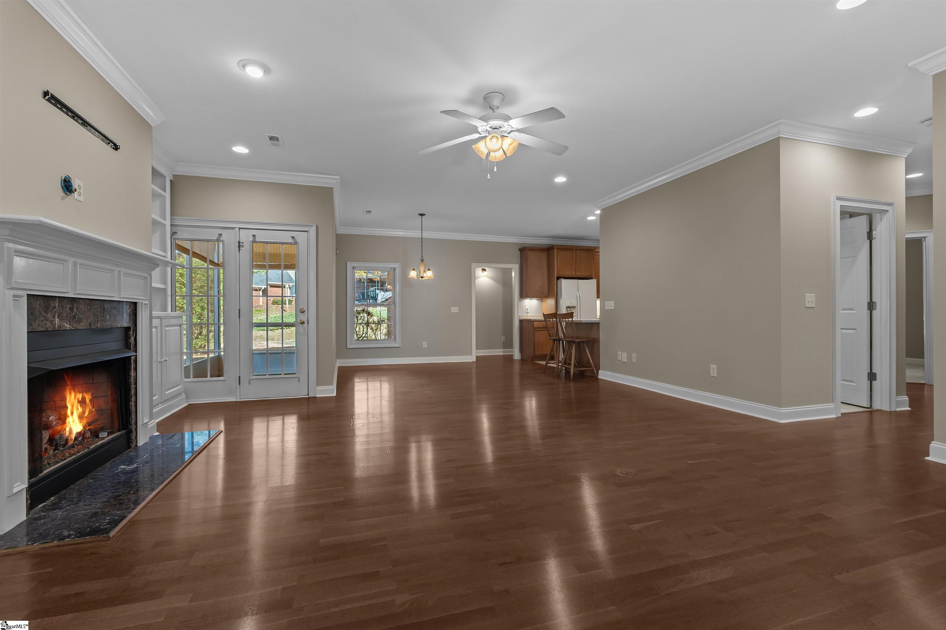 204 Steepleton Way Seneca, SC 29672