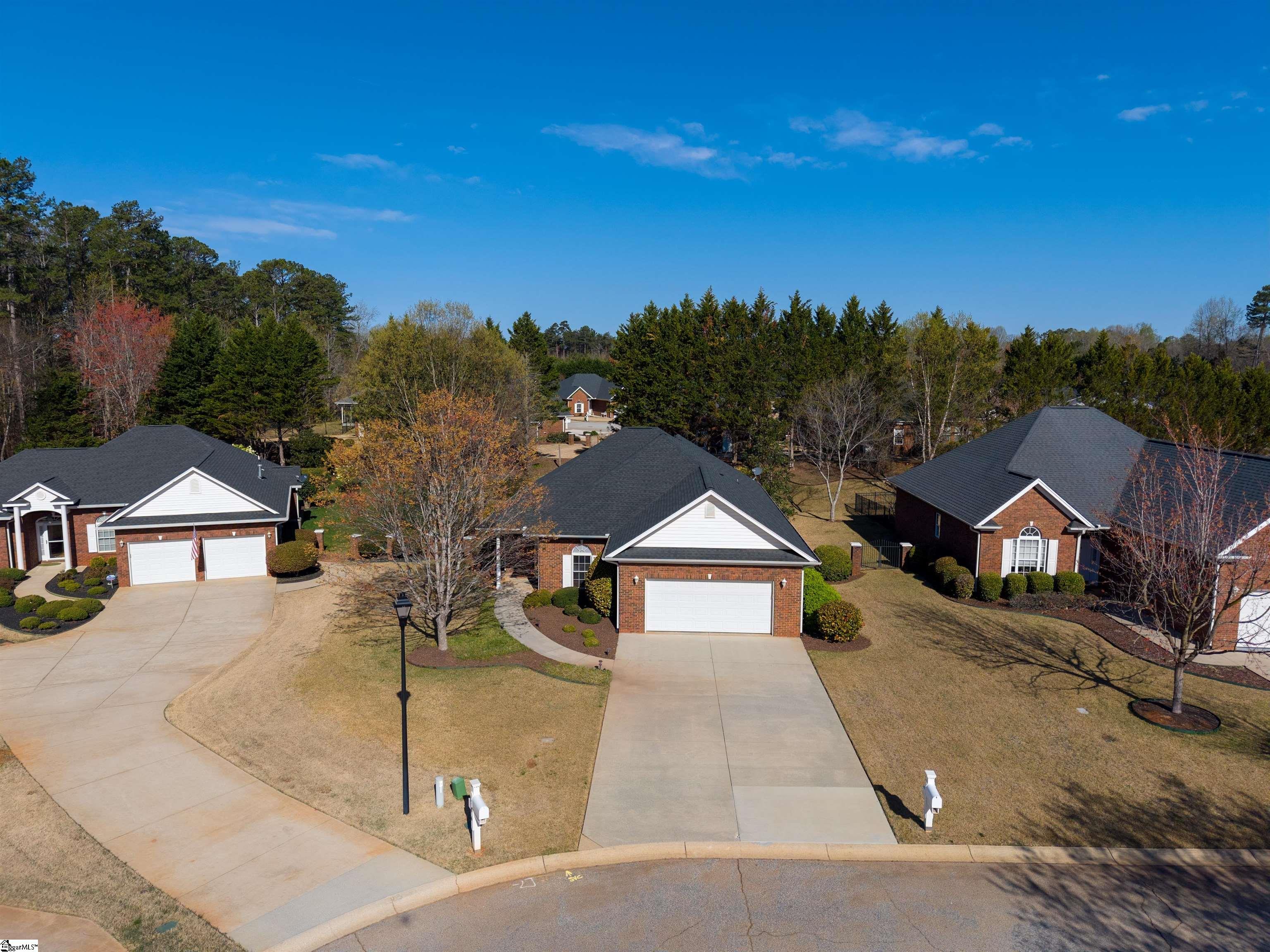 204 Steepleton Way Seneca, SC 29672