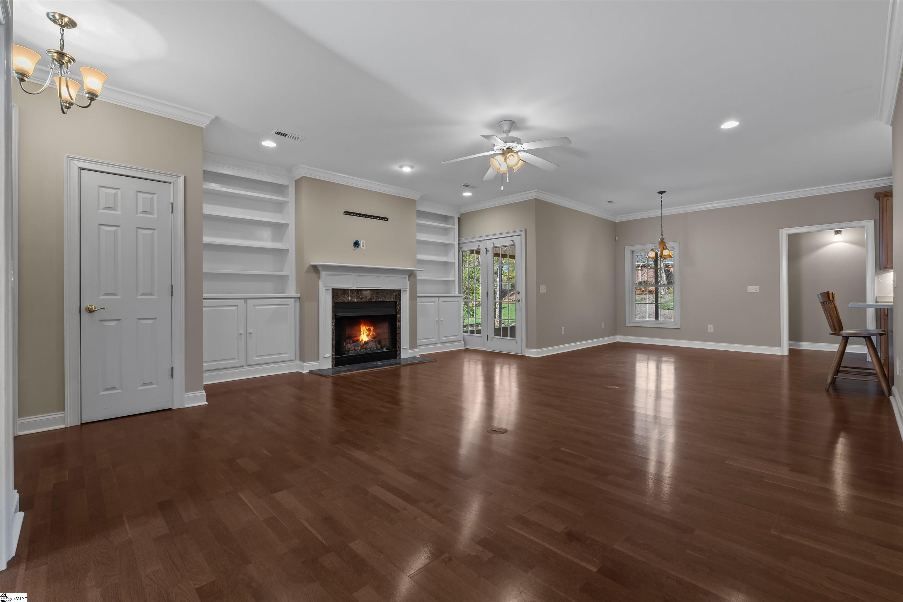 204 Steepleton Way Seneca, SC 29672