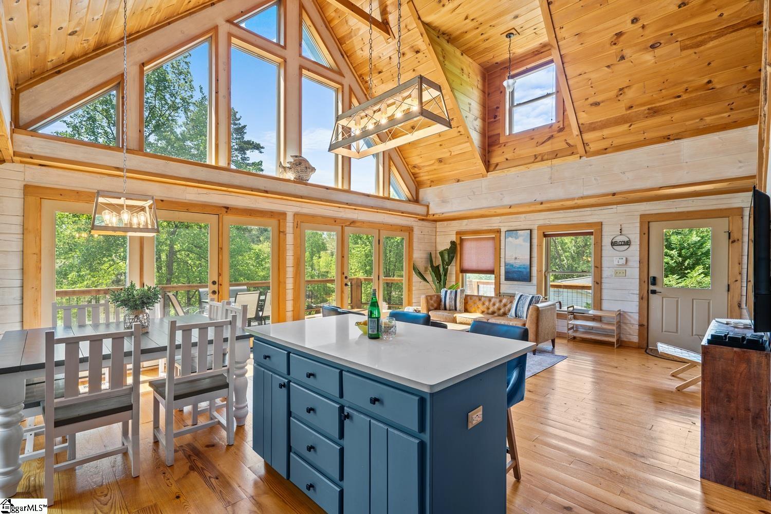 128 Hickory Cove Road Seneca, SC 29672