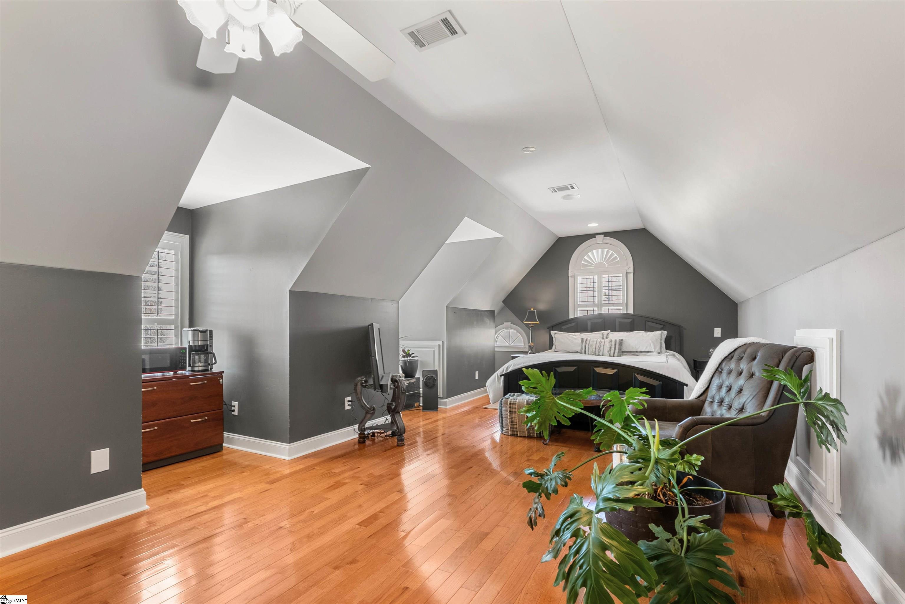 100 Breeds Hill Way Greer, SC 29650