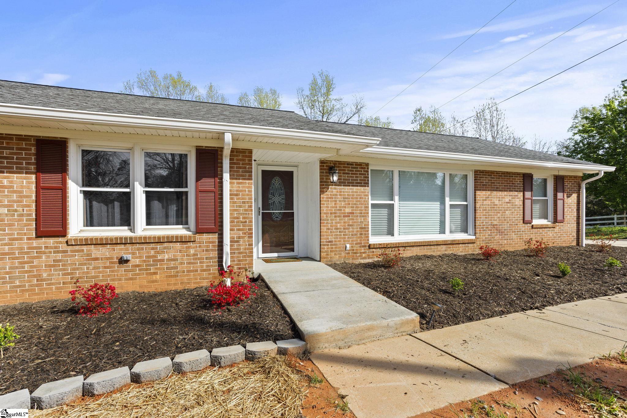 2442 Fews Bridge Road Greer, SC 29651