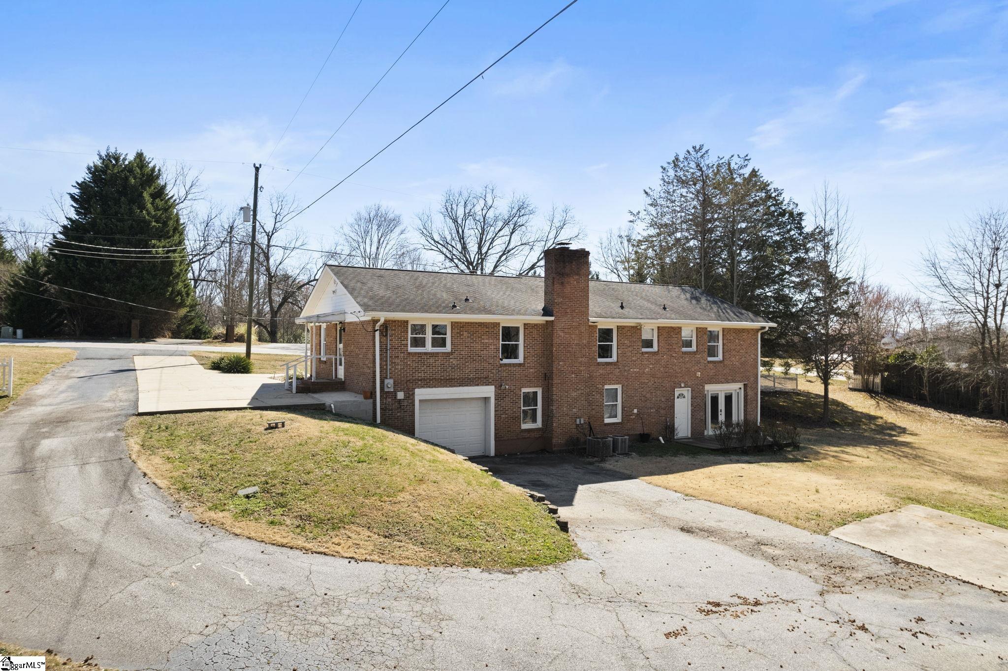 2442 Fews Bridge Road Greer, SC 29651