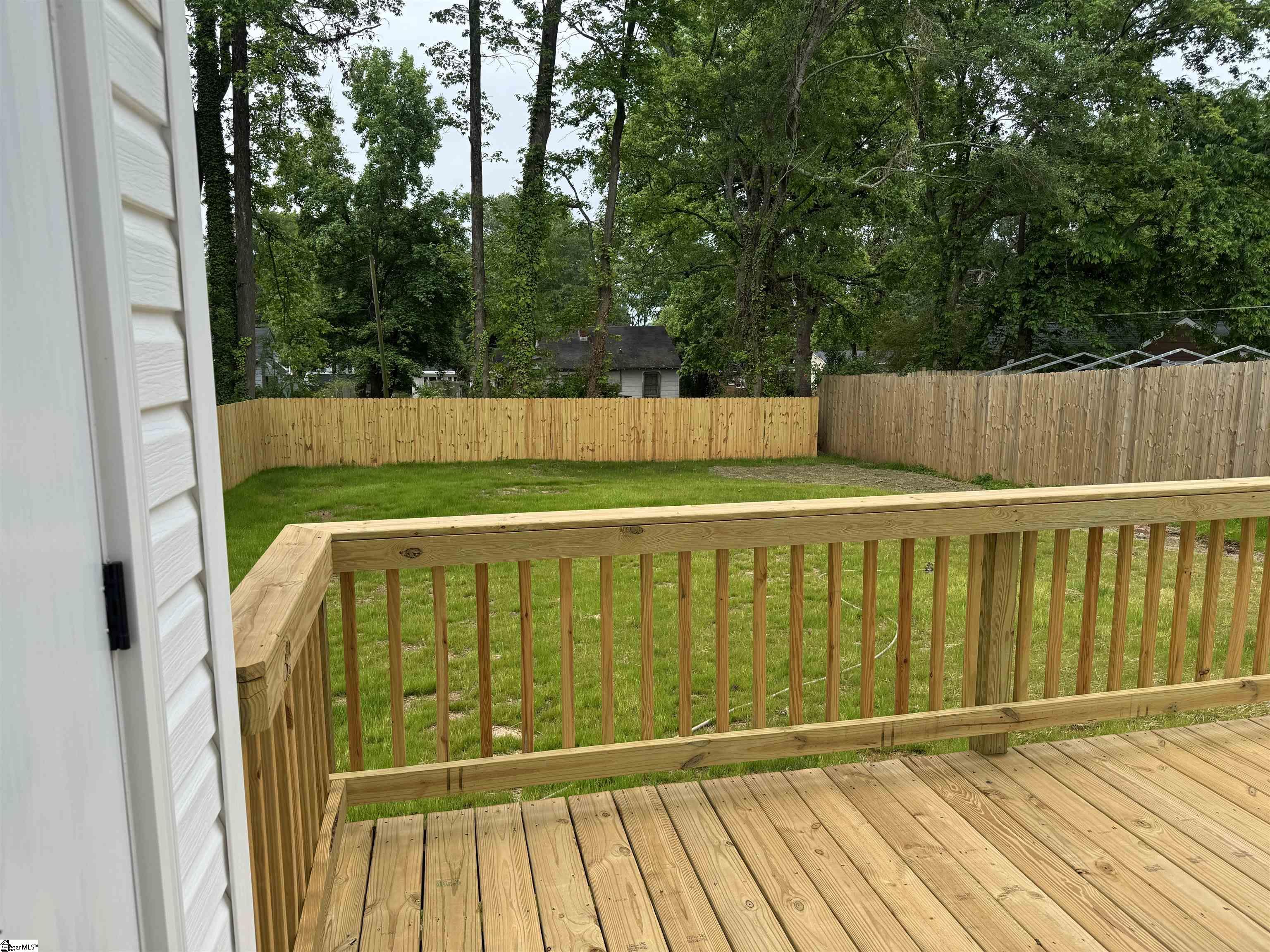 28 Apopka Avenue Greenville, SC 29609