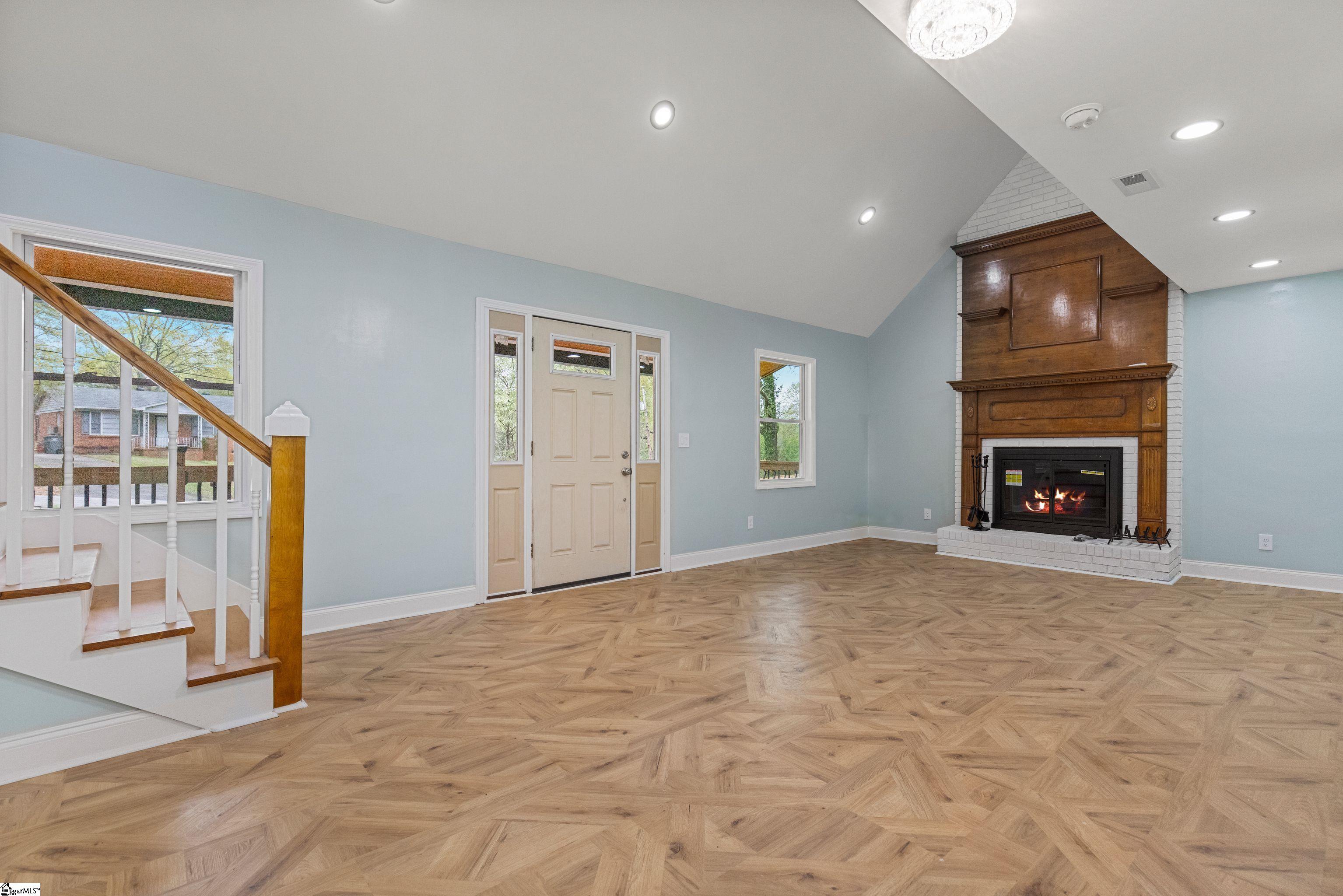 132 Cochran Drive Greenville, SC 29611