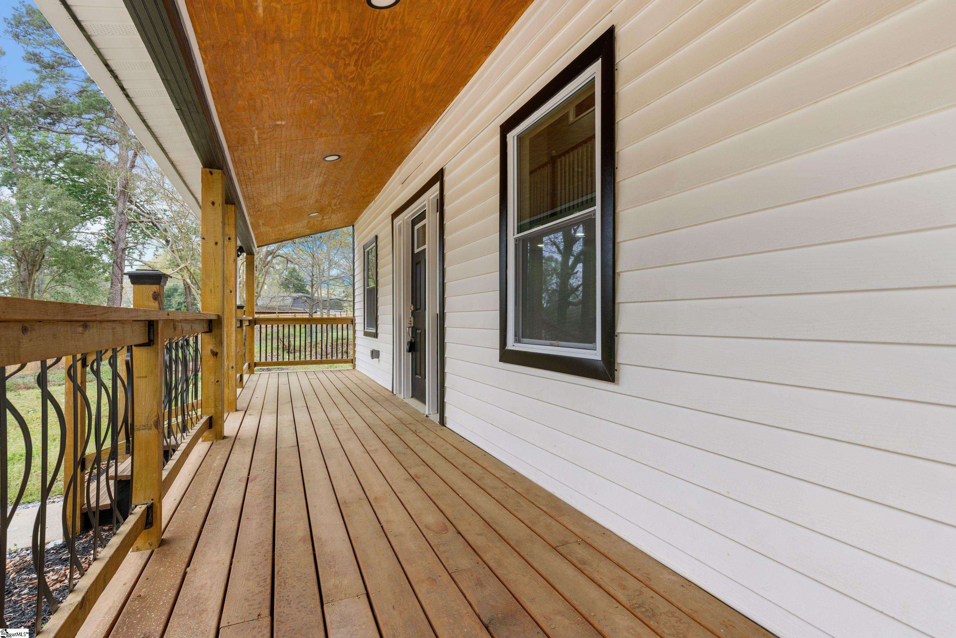 132 Cochran Drive Greenville, SC 29611