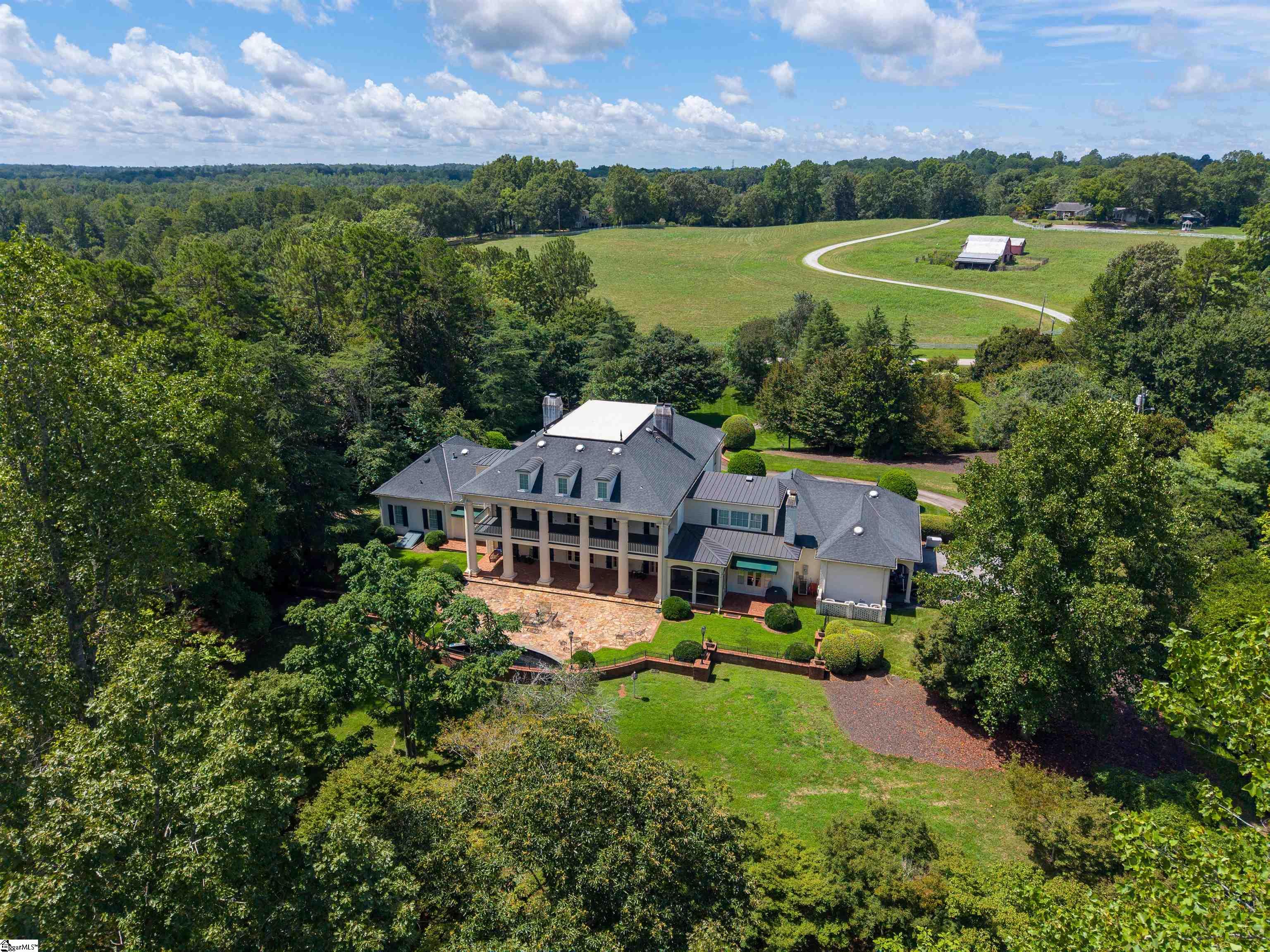 1912 Roe Ford Road Greenville, SC 29617