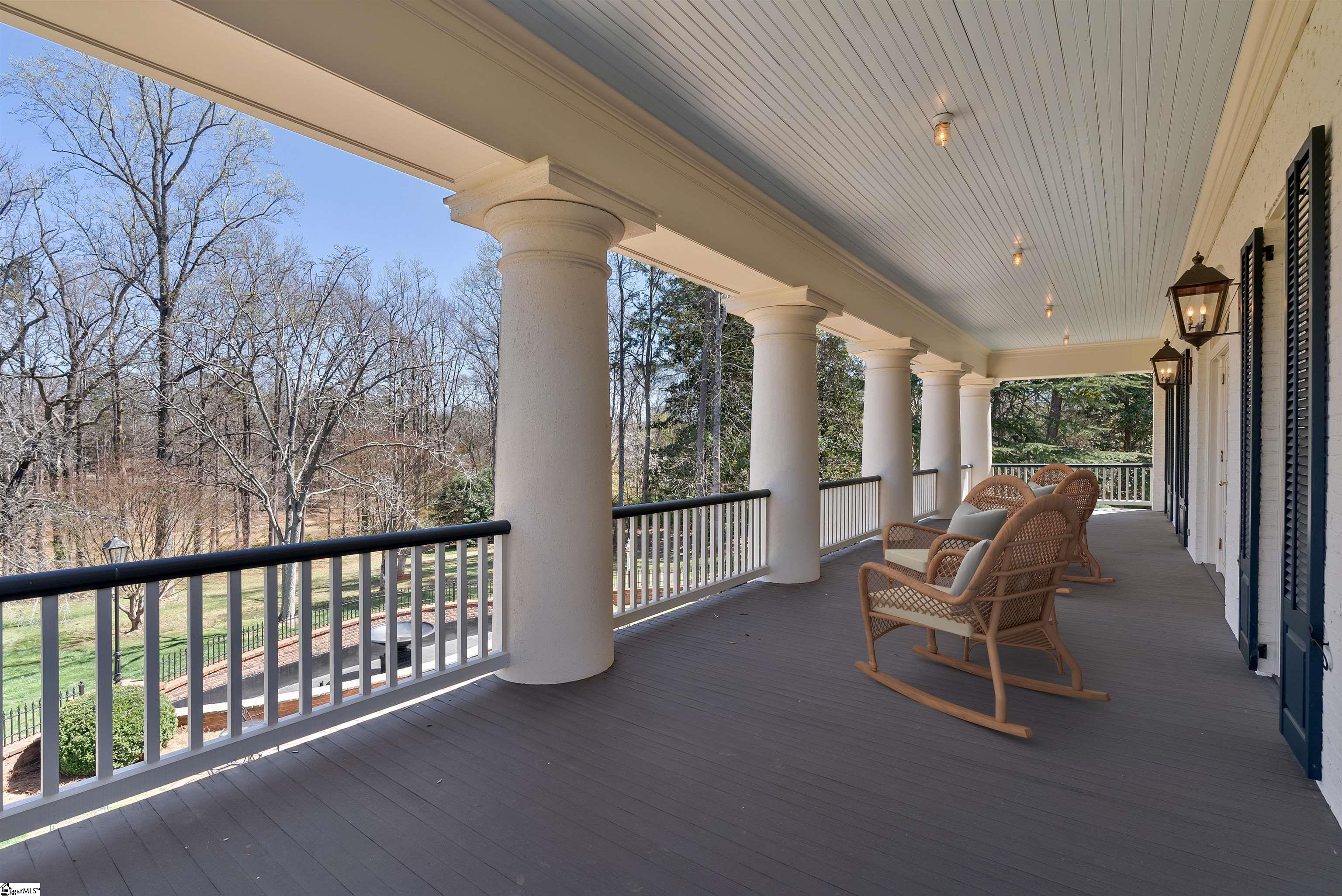 1912 Roe Ford Road Greenville, SC 29617