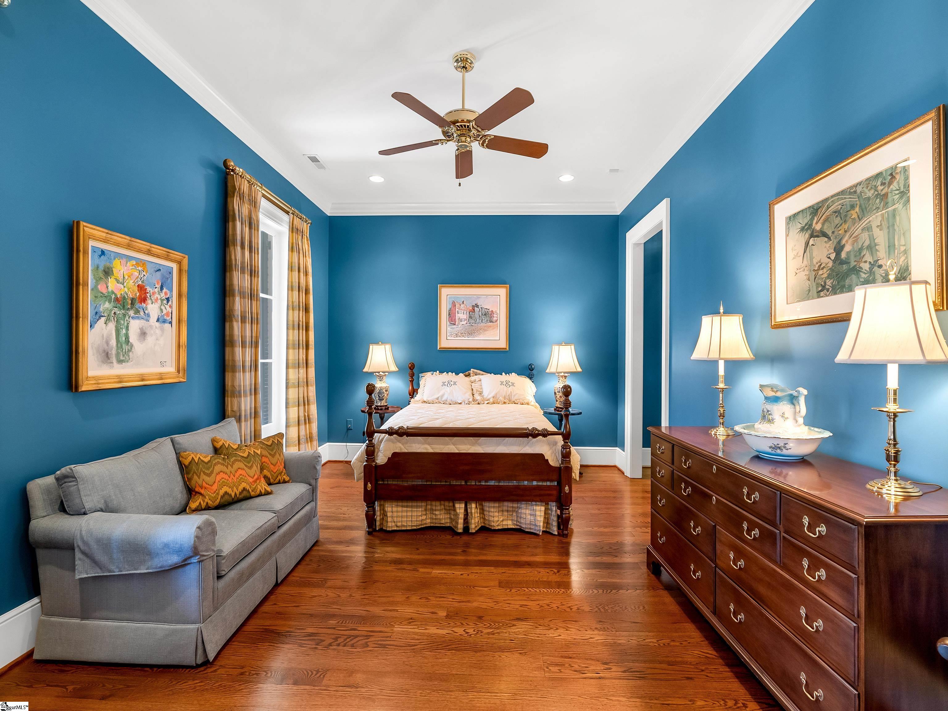 1912 Roe Ford Road Greenville, SC 29617