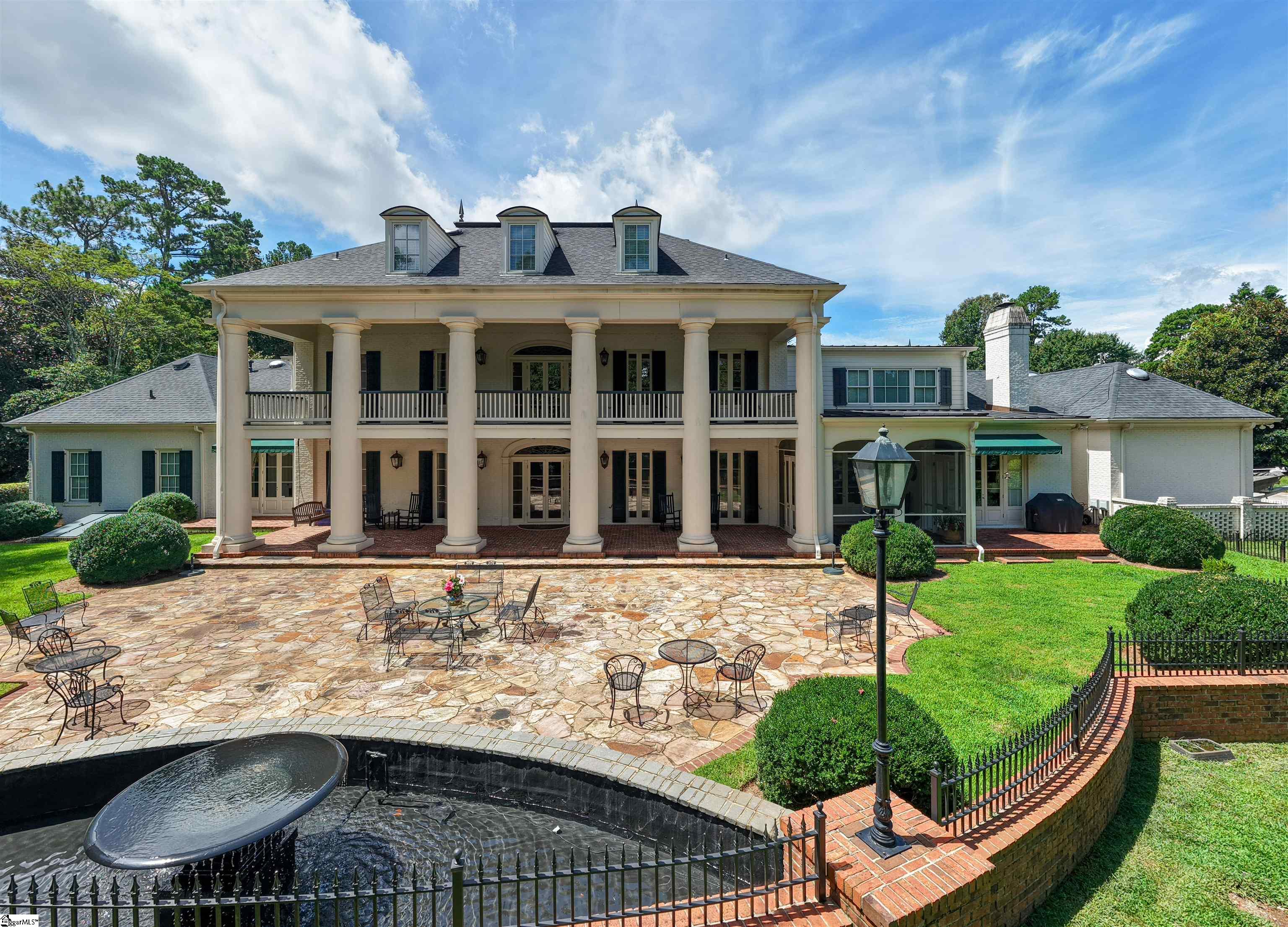 1912 Roe Ford Road Greenville, SC 29617
