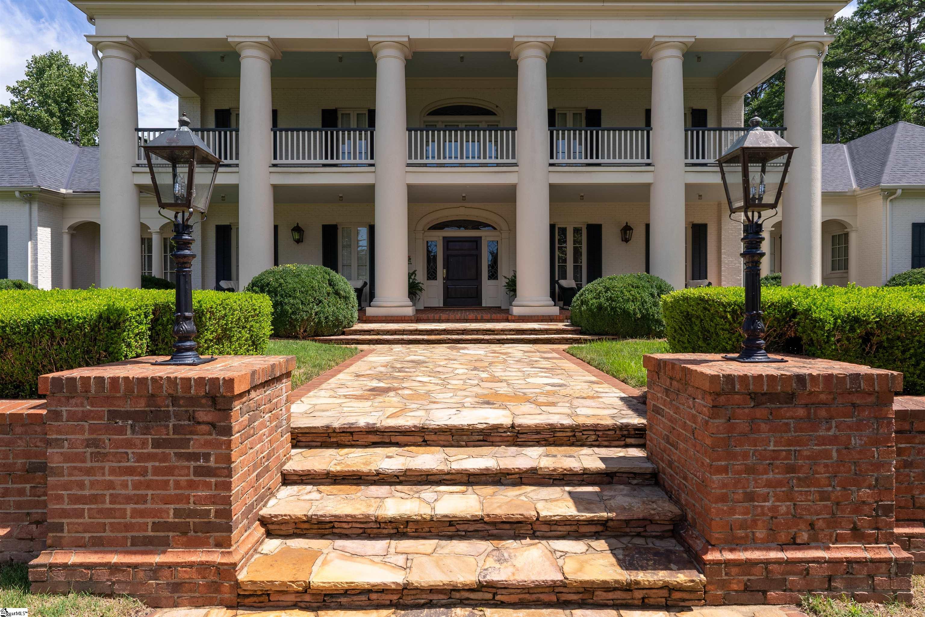 1912 Roe Ford Road Greenville, SC 29617