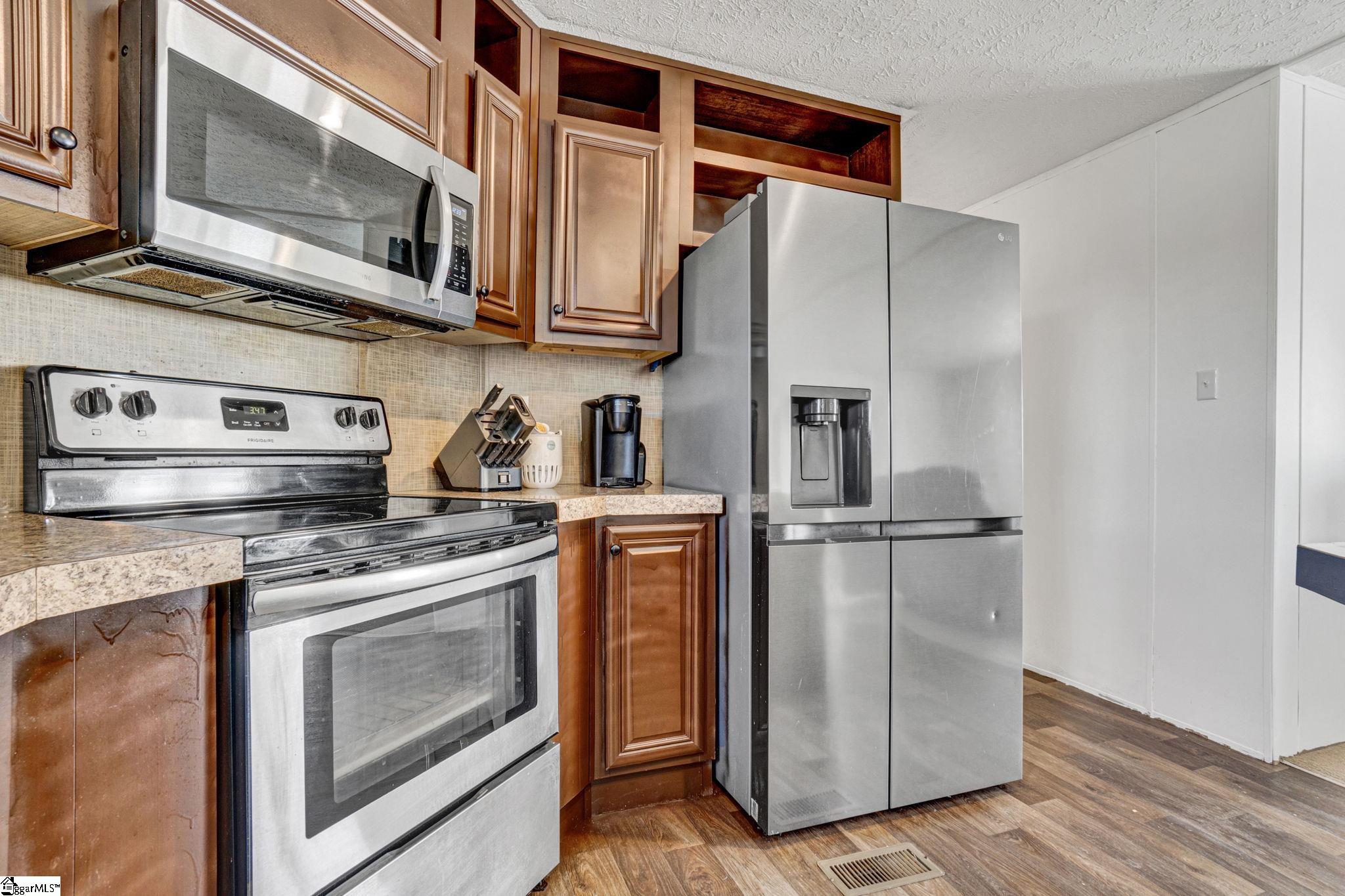 4600 Peachtree Road Chesnee, SC 29323