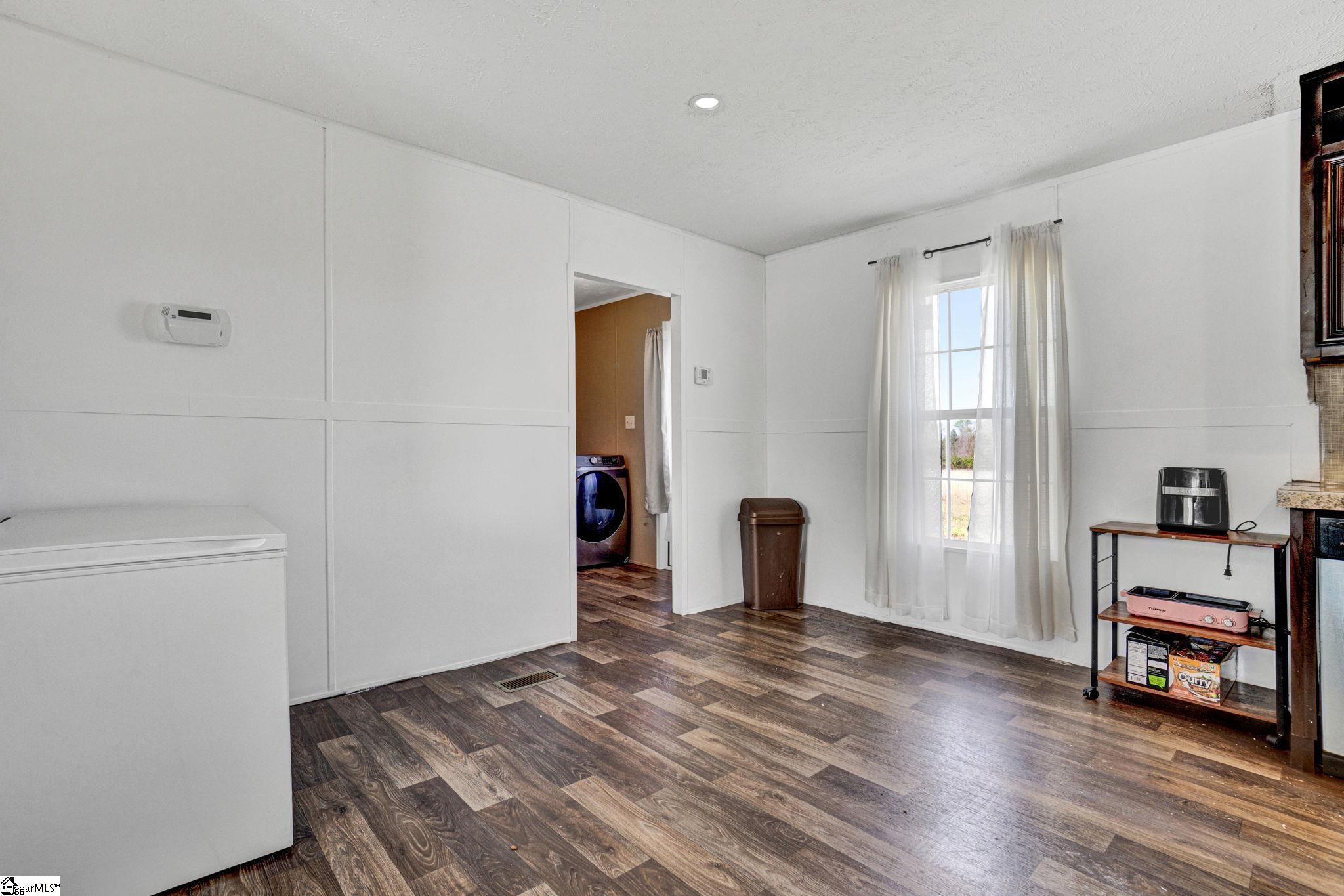 4600 Peachtree Road Chesnee, SC 29323