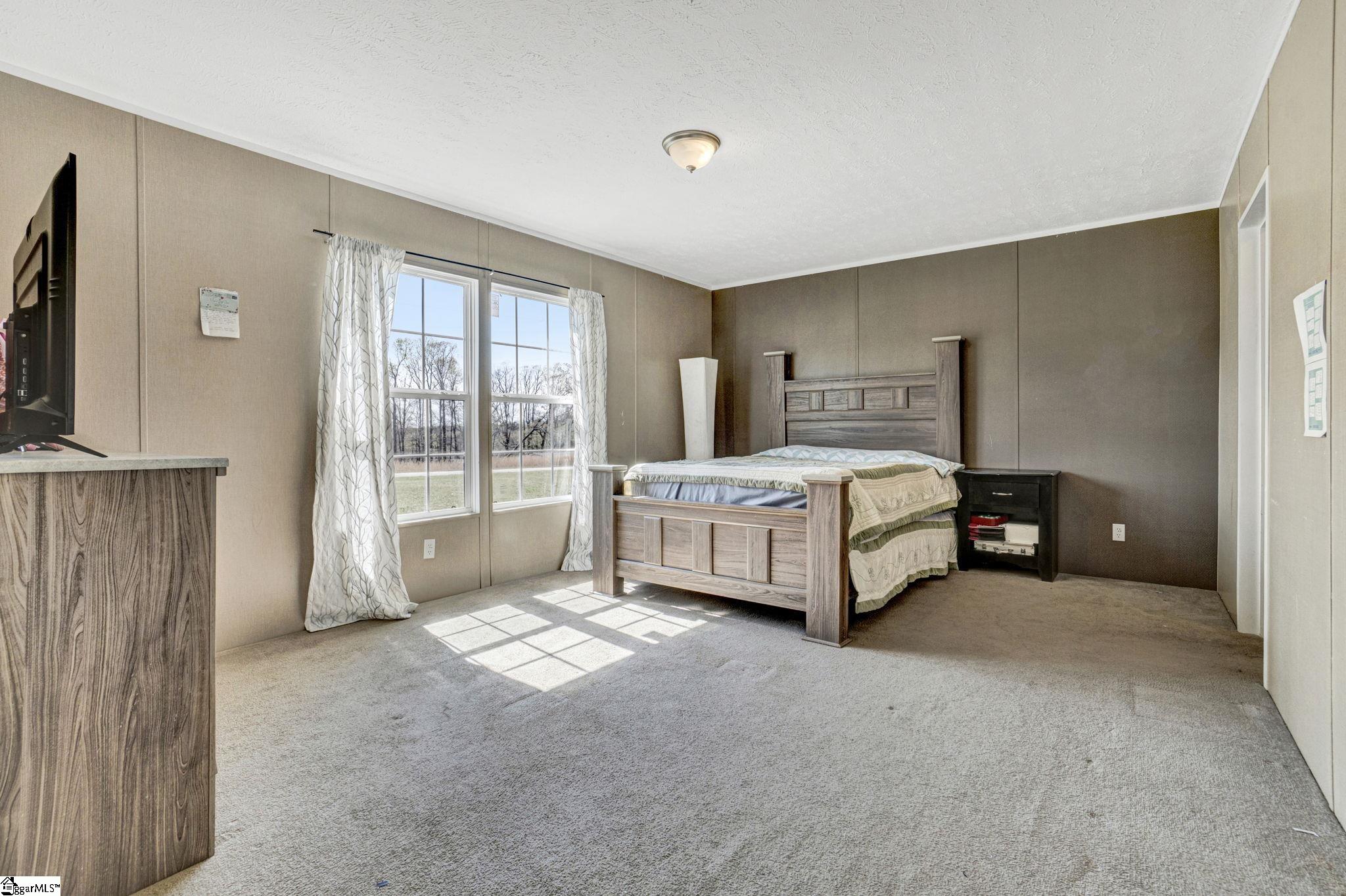 4600 Peachtree Road Chesnee, SC 29323