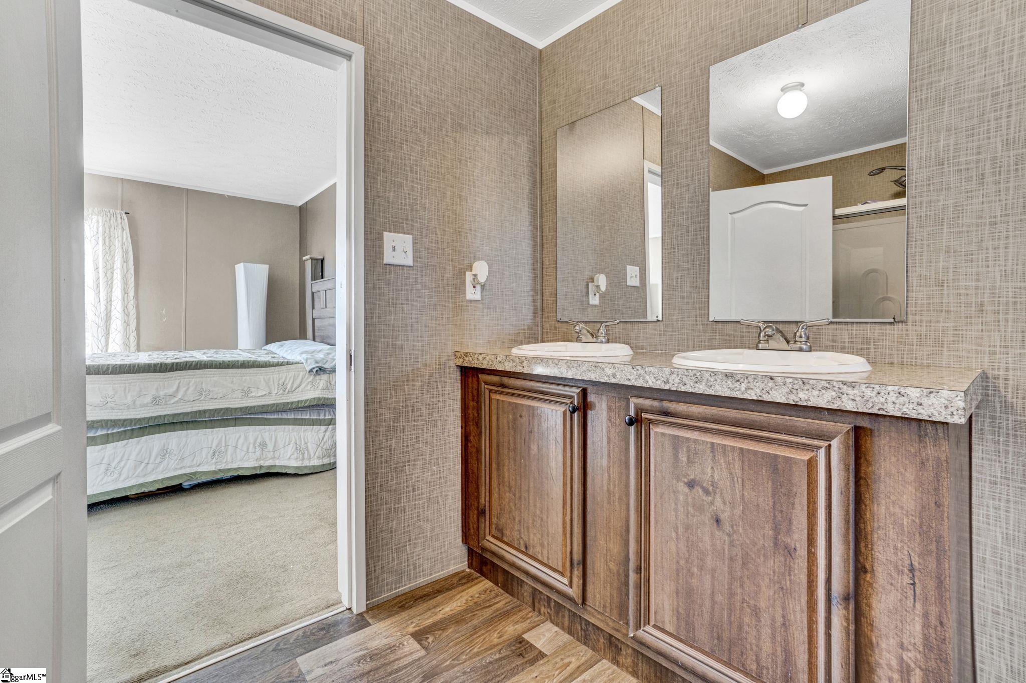 4600 Peachtree Road Chesnee, SC 29323