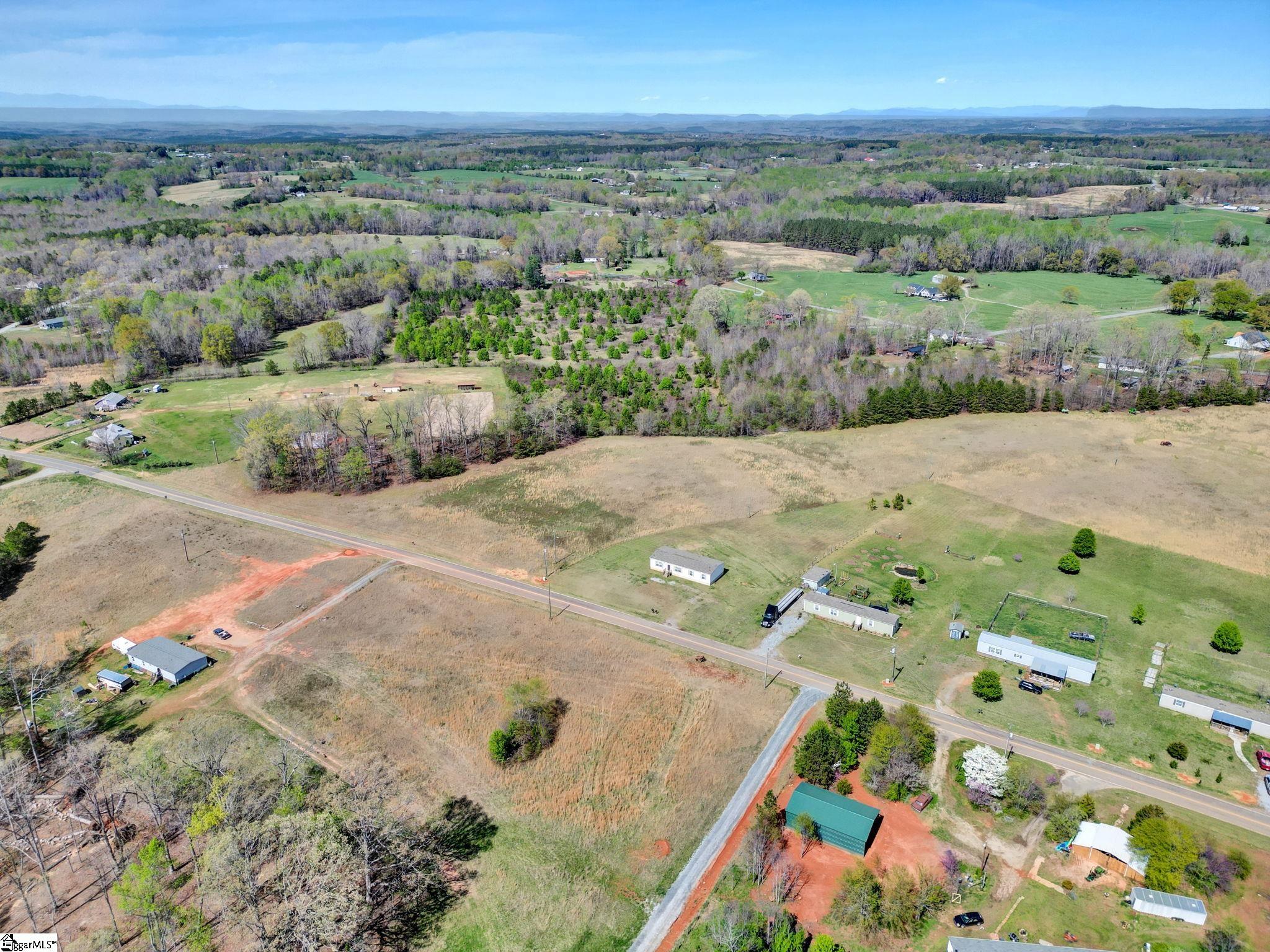 4600 Peachtree Road Chesnee, SC 29323