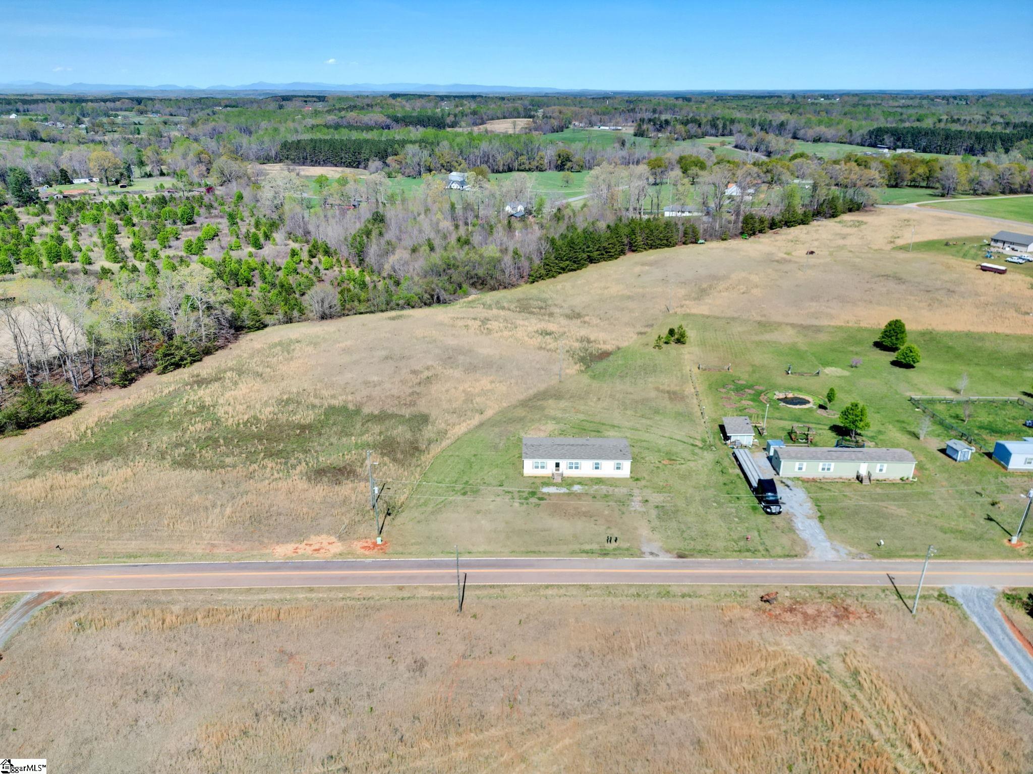 4600 Peachtree Road Chesnee, SC 29323
