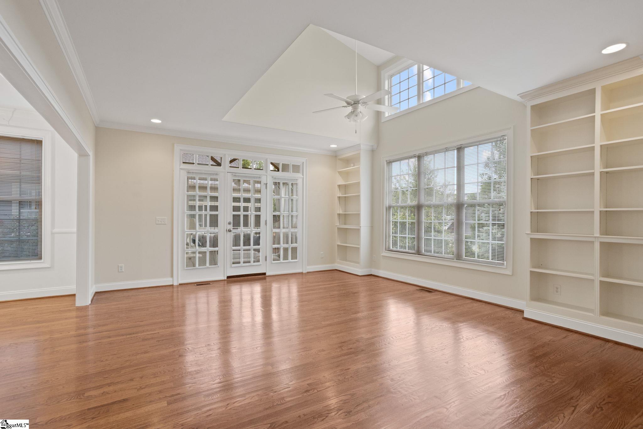 208 Carilion Lane Greenville, SC 29617