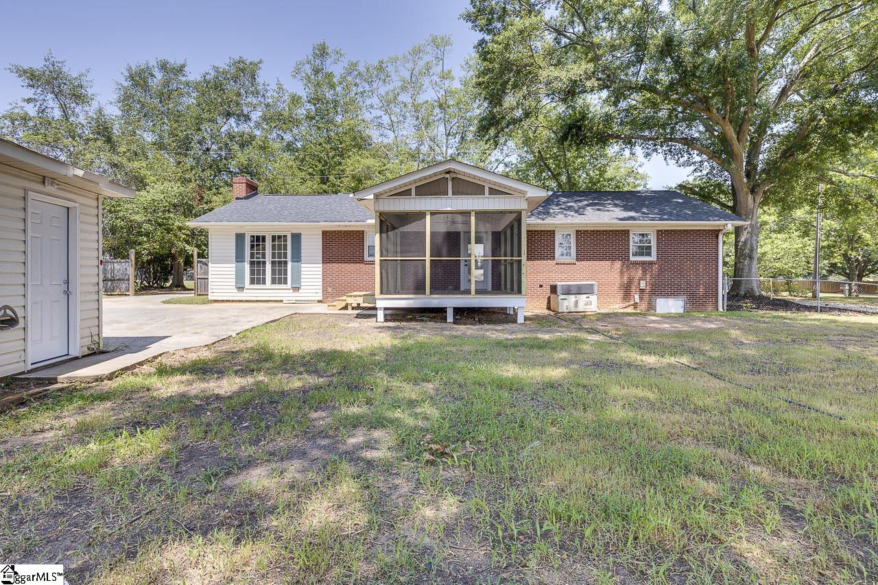 141 Breazeale Drive Williamston, SC 29697