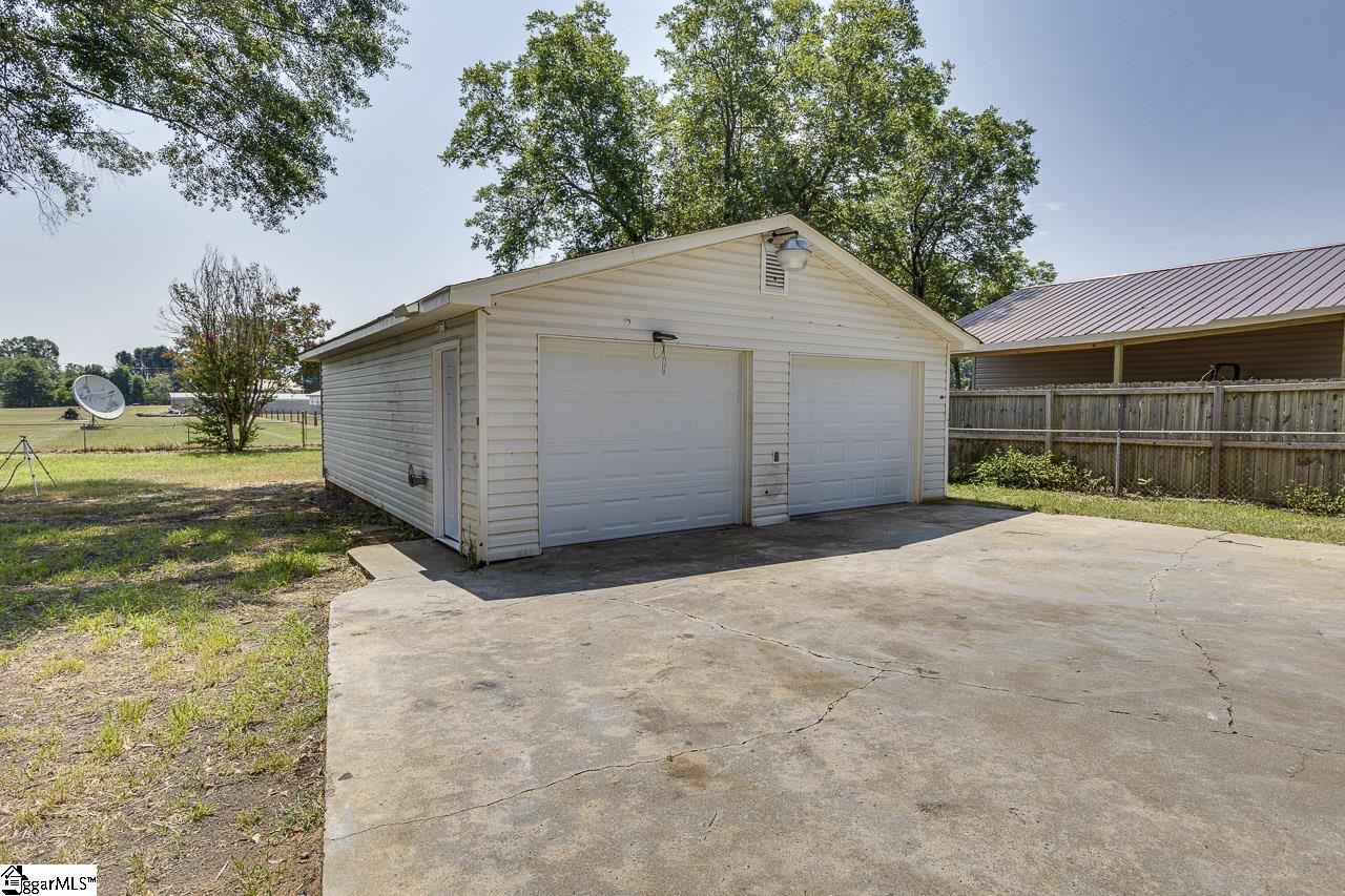 141 Breazeale Drive Williamston, SC 29697