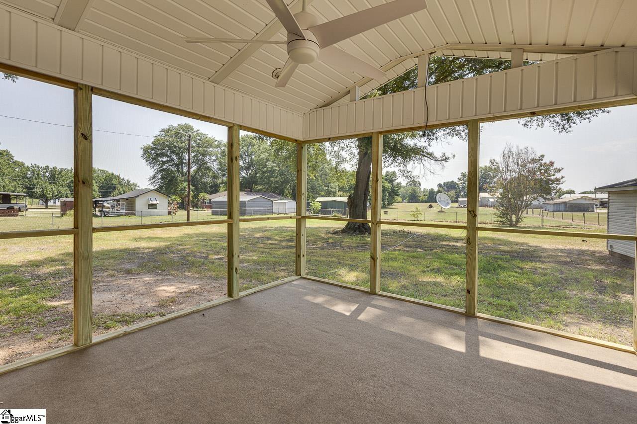 141 Breazeale Drive Williamston, SC 29697