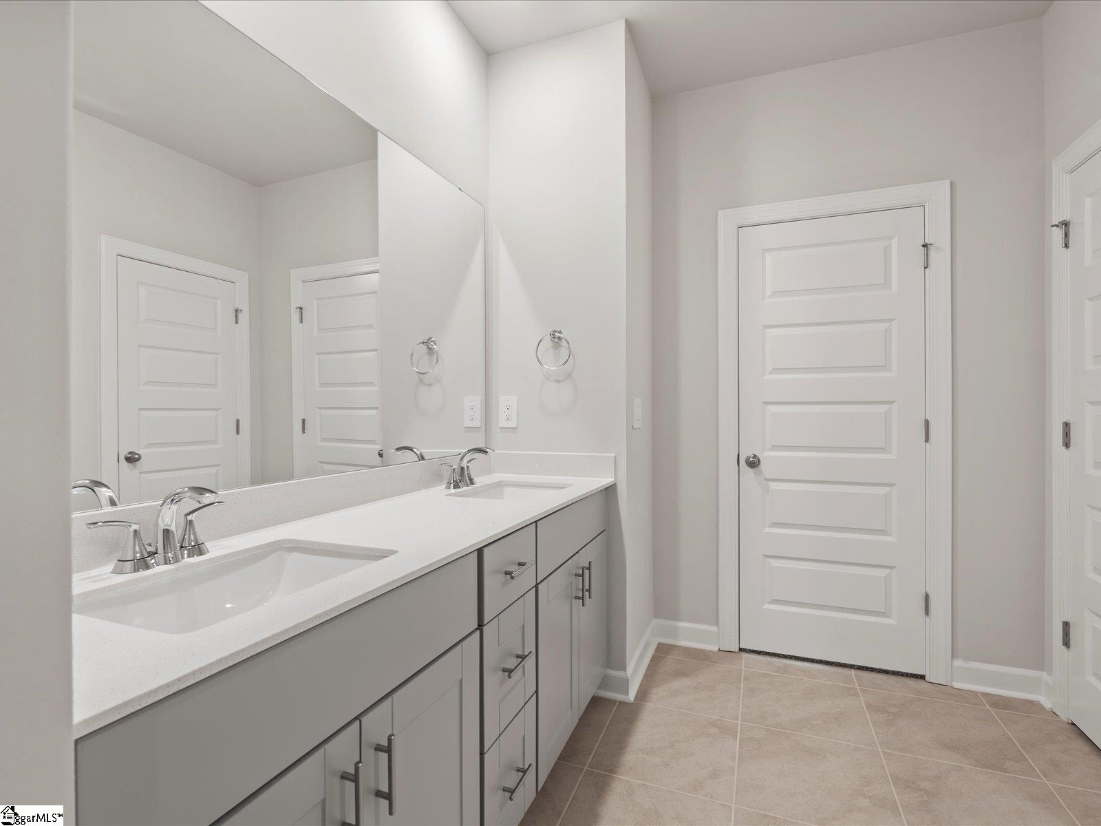 207 Merriweather Way Spartanburg, SC 29306