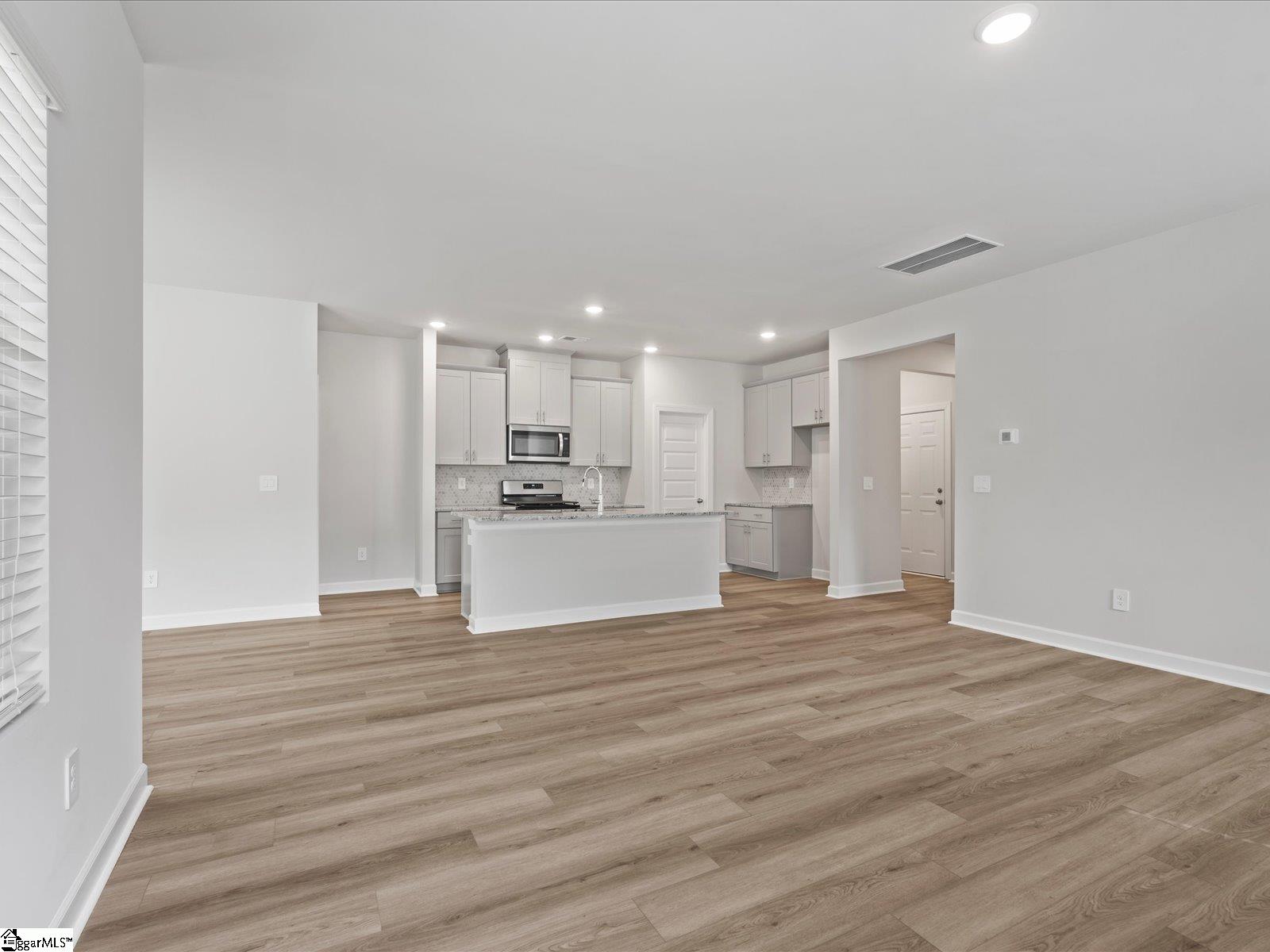 207 Merriweather Way Spartanburg, SC 29306