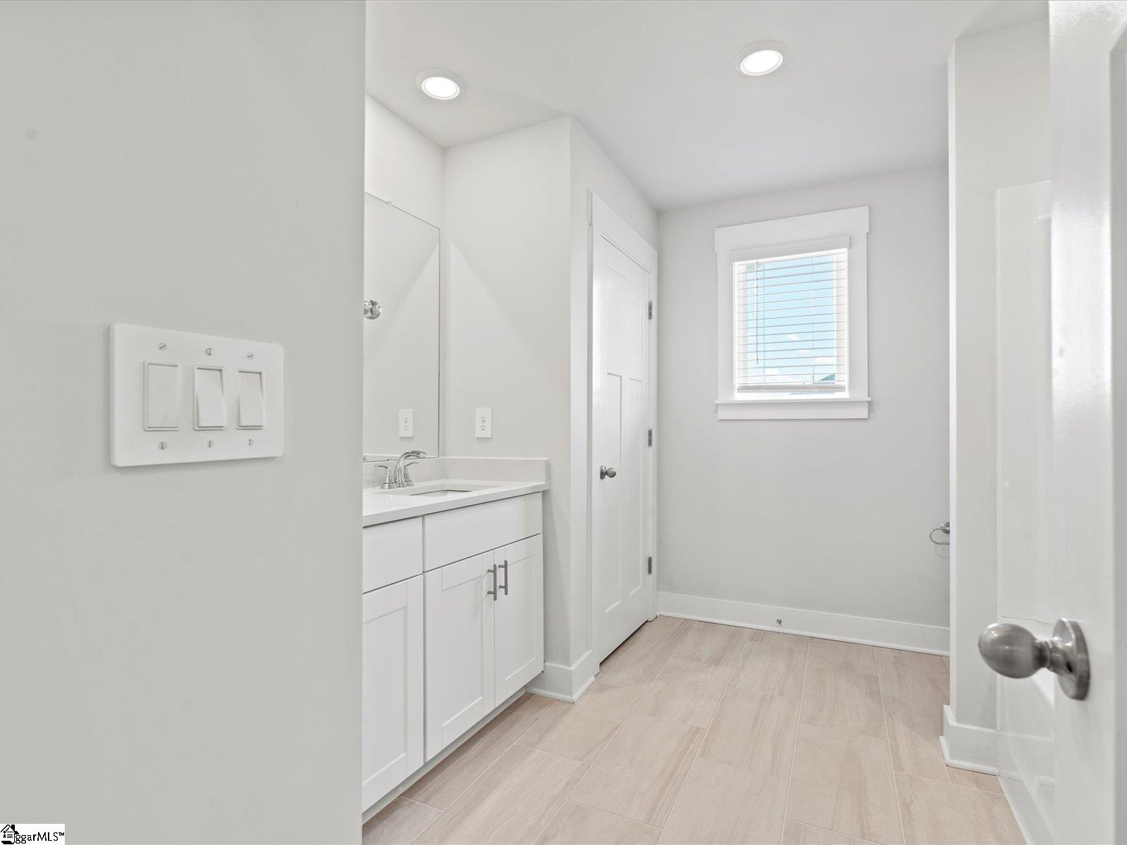 1017 Hillcraft Drive Greer, SC 29651