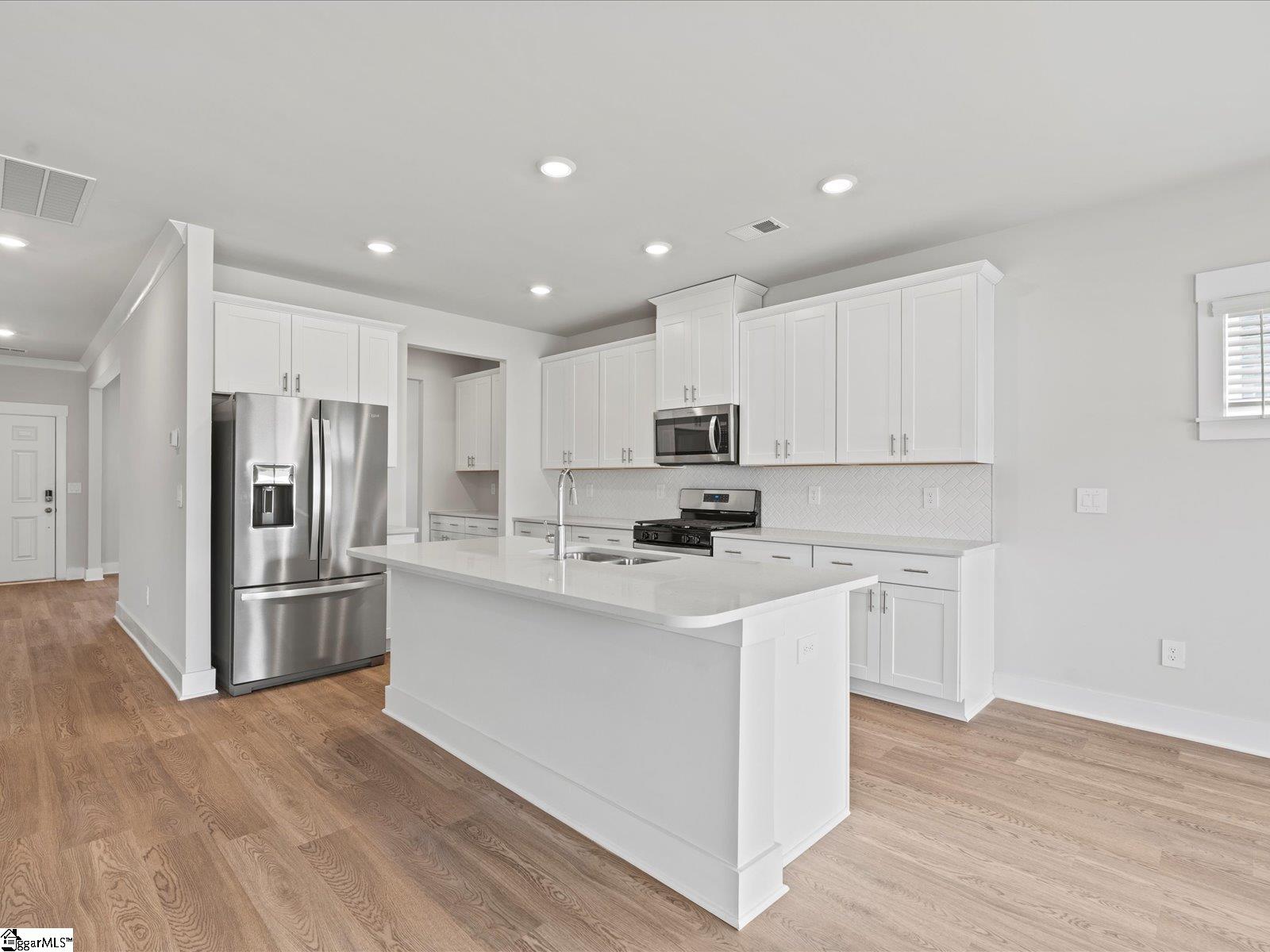 1017 Hillcraft Drive Greer, SC 29651