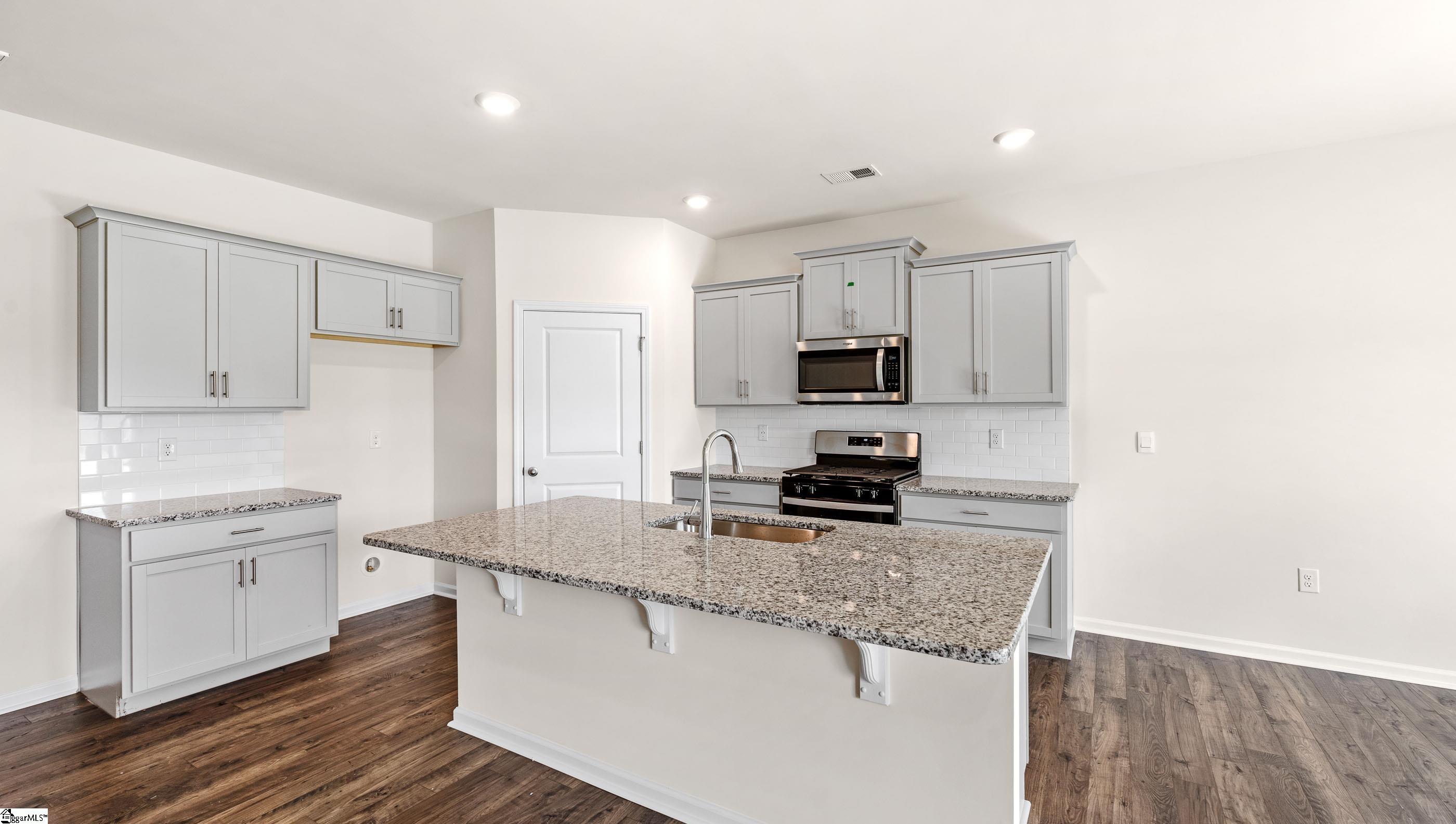 1107 White Willow Drive Spartanburg, SC 29303