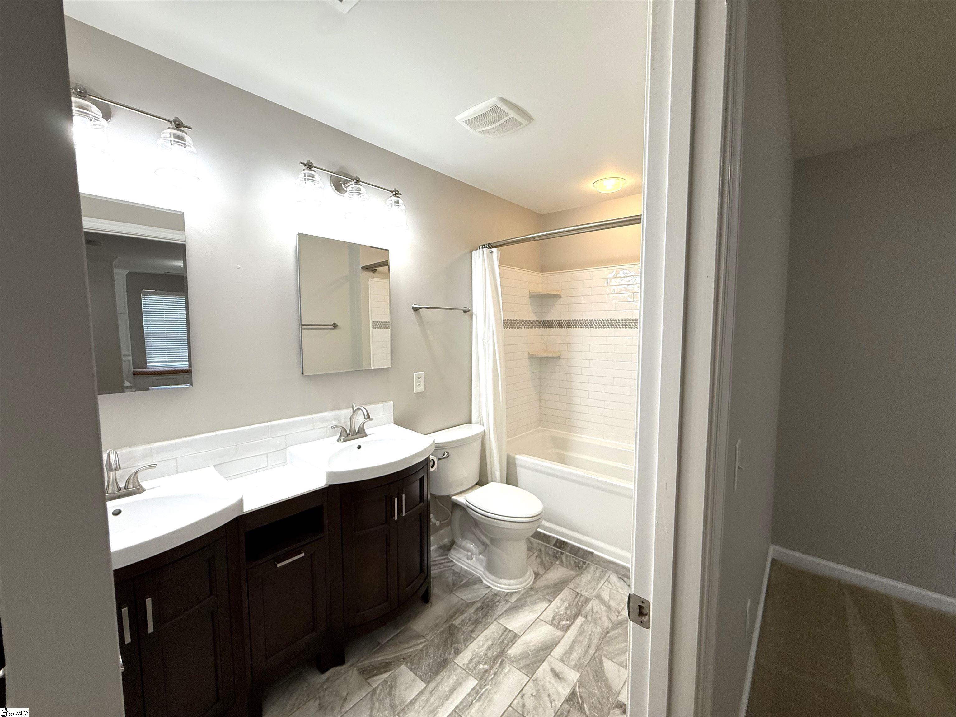 5 Fairchild Way Greenville, SC 29607