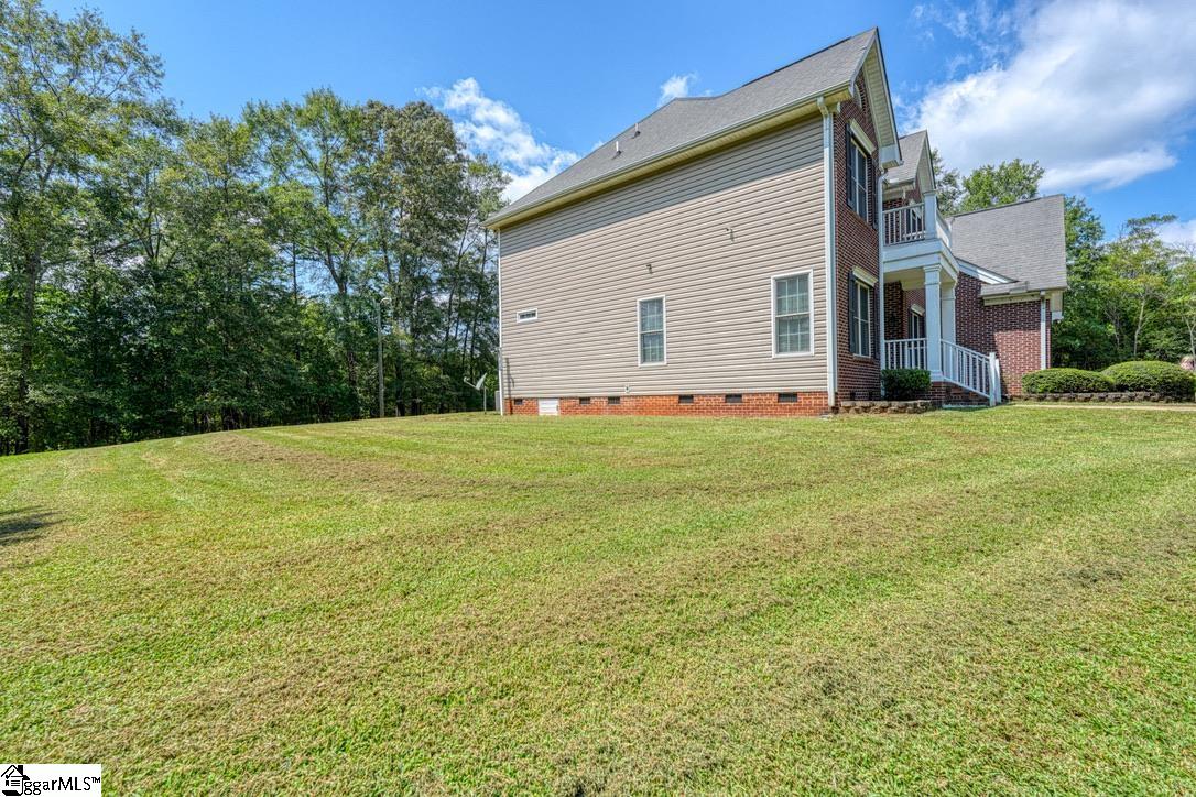 561 Ross Hill Road Gaffney, SC 29341