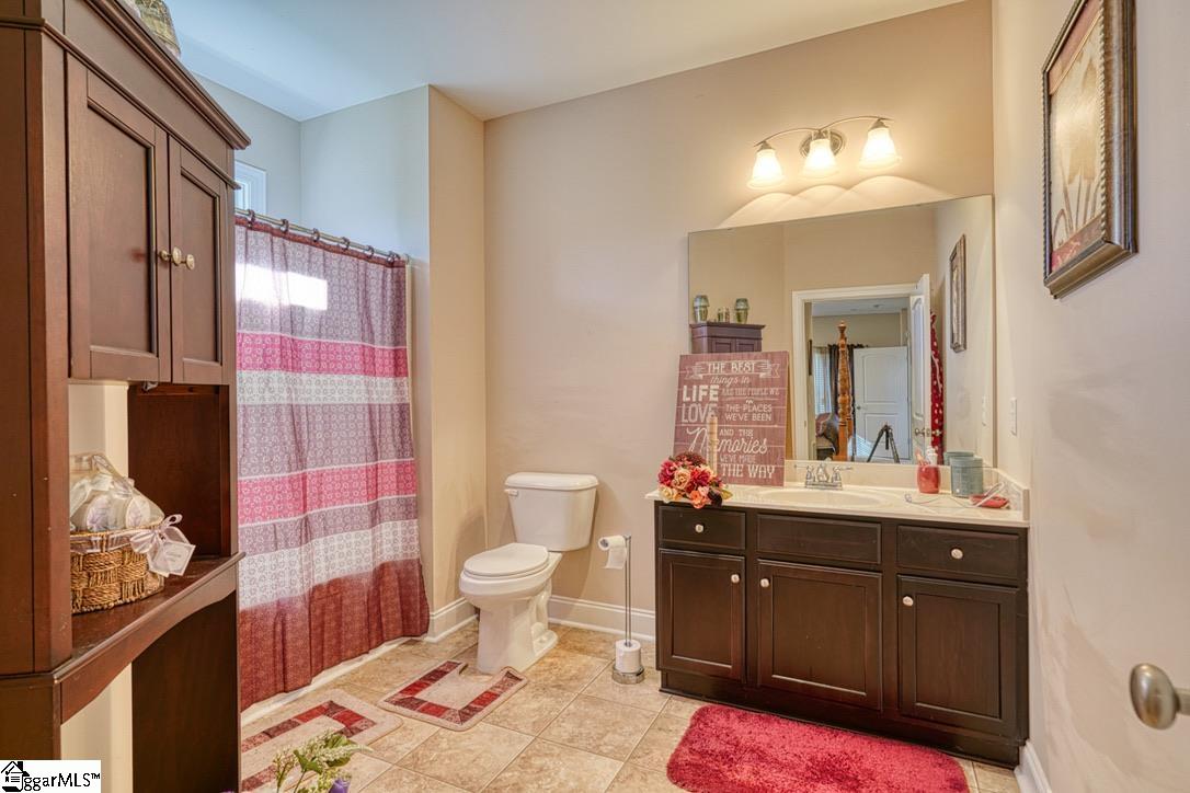 561 Ross Hill Road Gaffney, SC 29341
