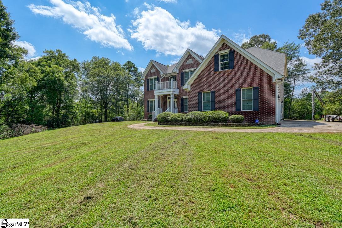 561 Ross Hill Road Gaffney, SC 29341