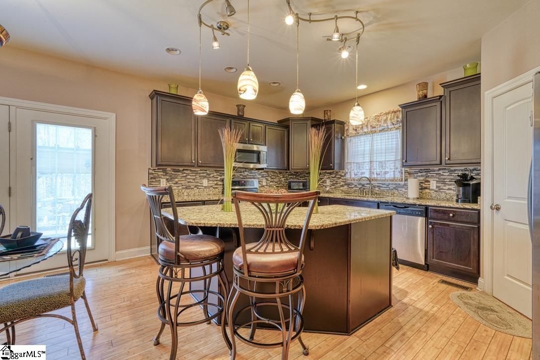 561 Ross Hill Road Gaffney, SC 29341
