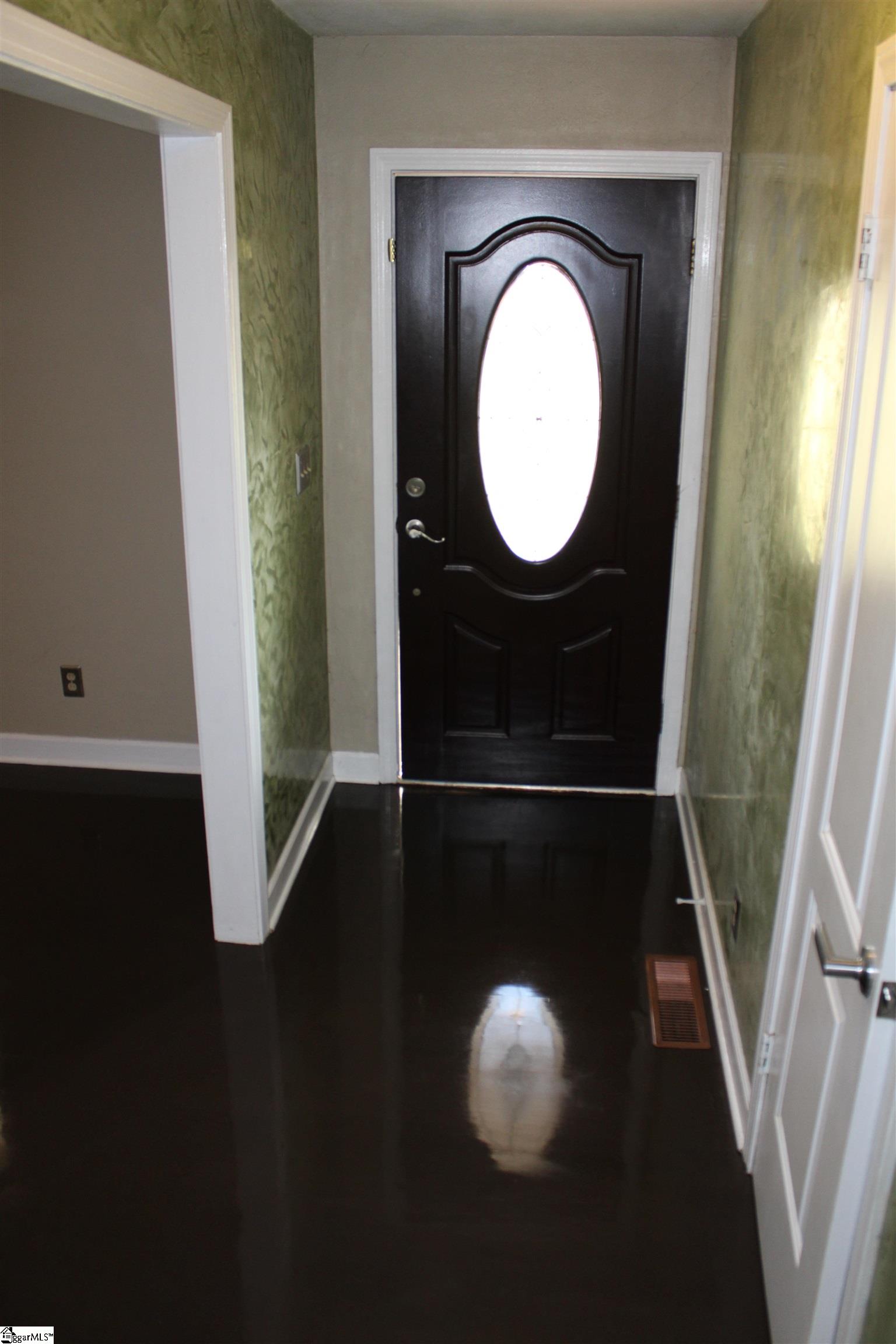 427 Fairhaven Drive Taylors, SC 29687