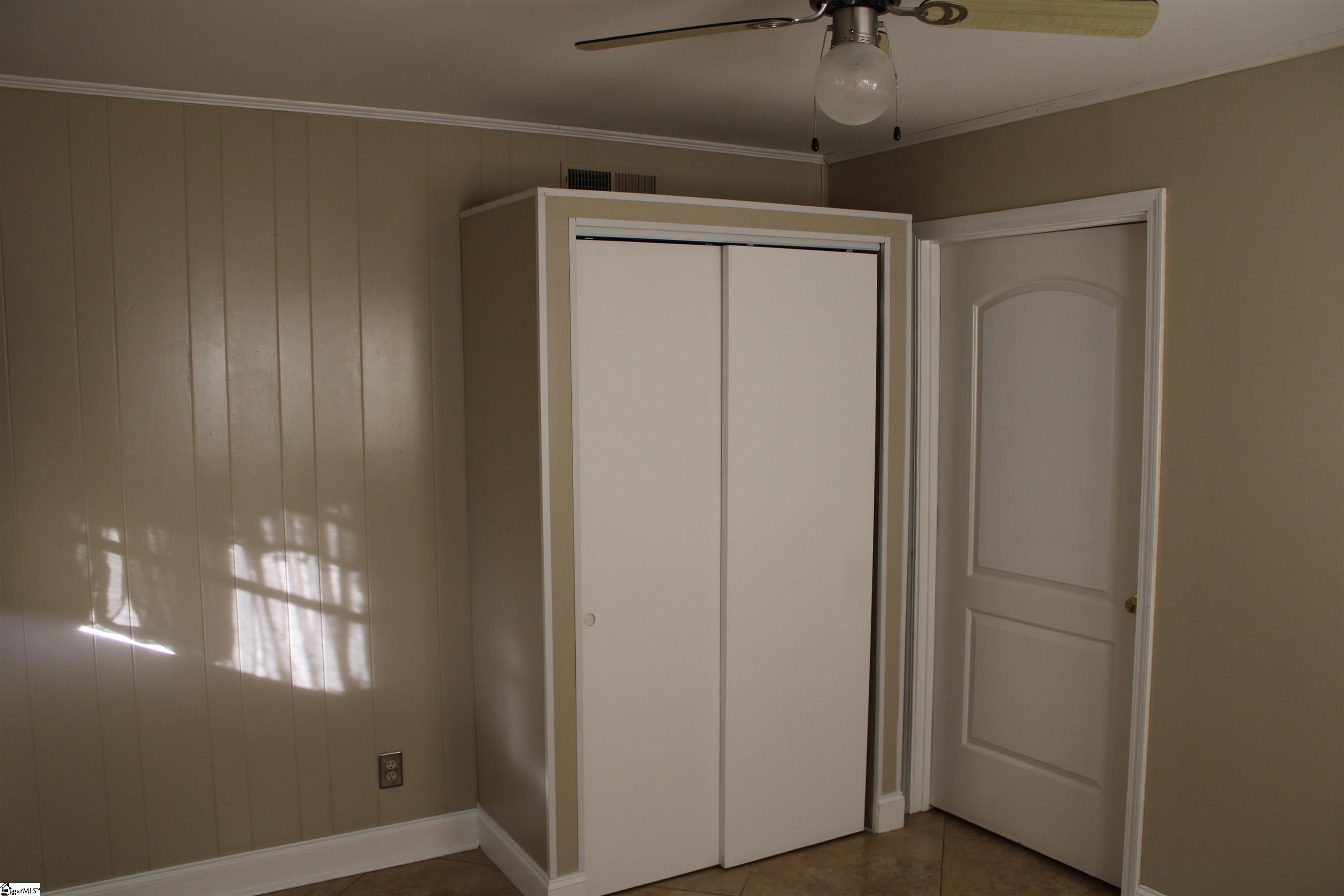 427 Fairhaven Drive Taylors, SC 29687