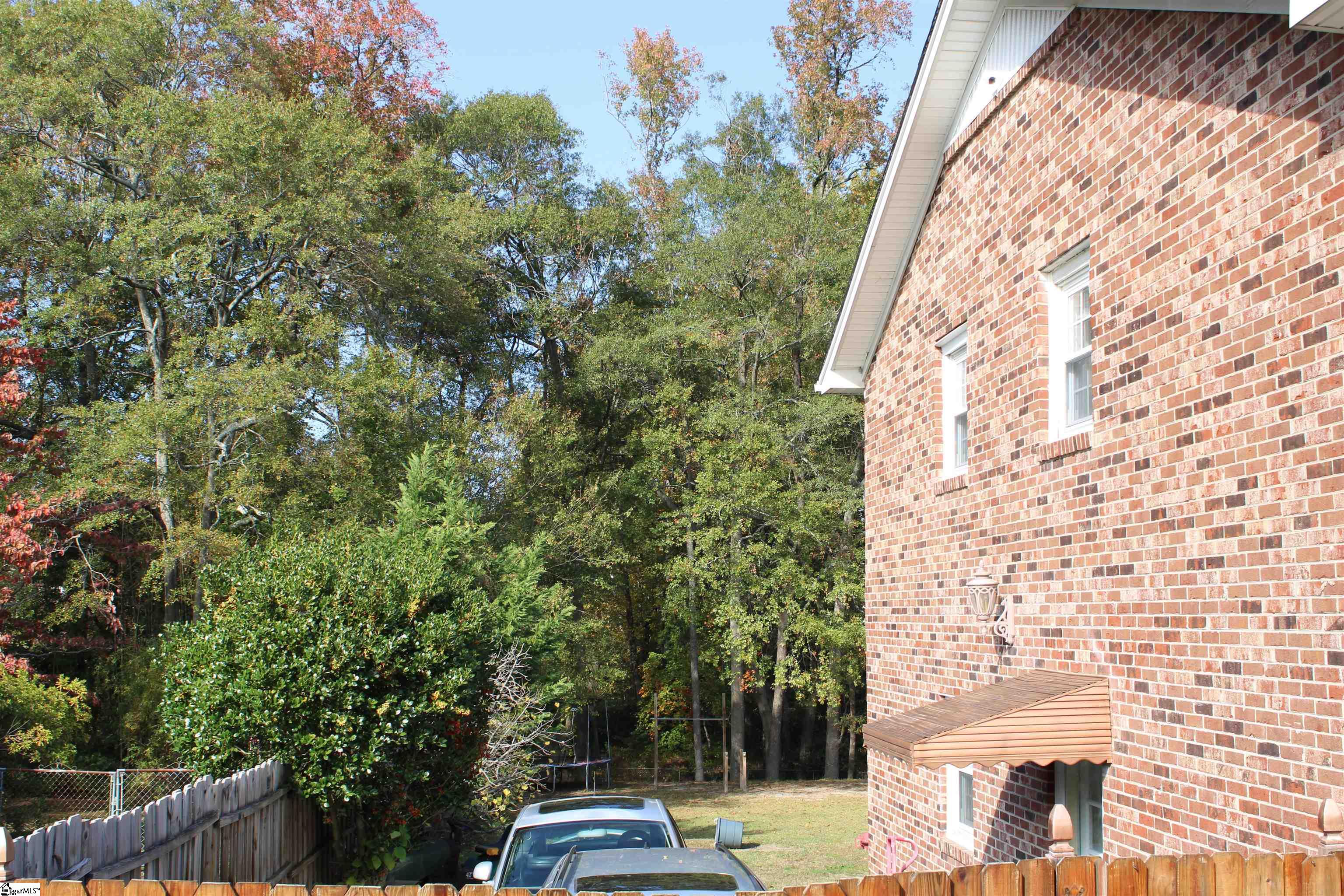 427 Fairhaven Drive Taylors, SC 29687