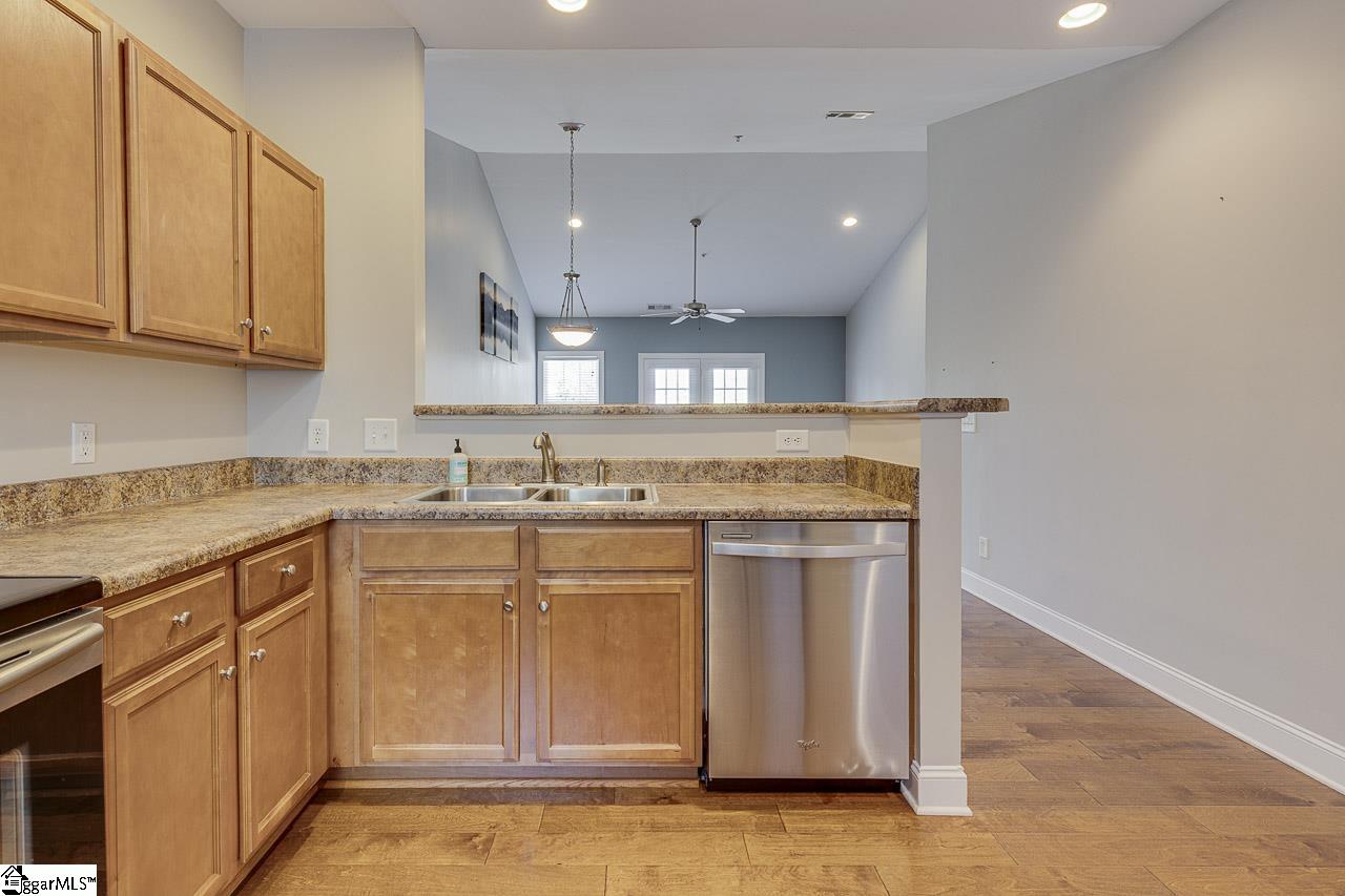 334 Easterlin Way Greenville, SC 29607