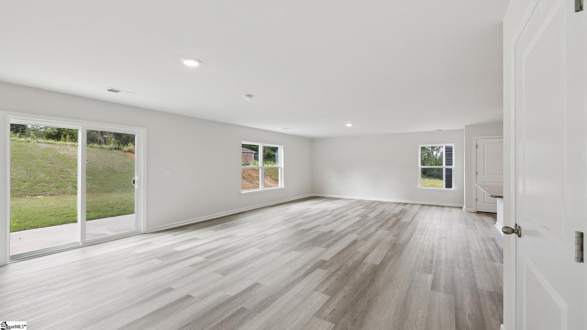 2323 Springview Court Boiling Springs, SC 29316