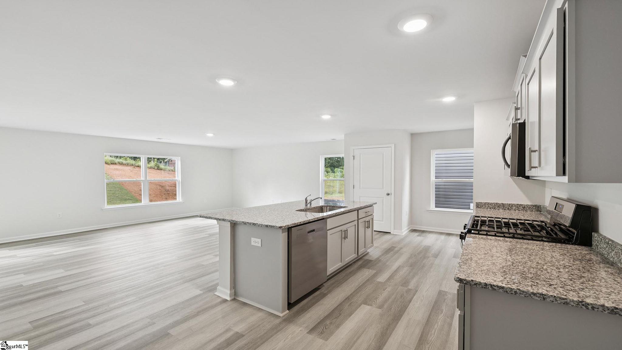 2323 Springview Court Boiling Springs, SC 29316