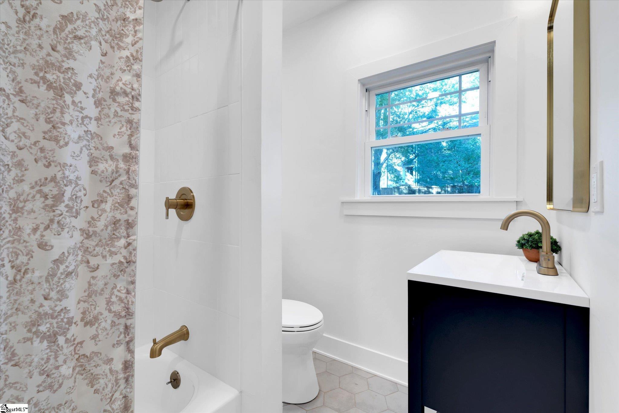 26 Arcadia Drive Greenville, SC 29609