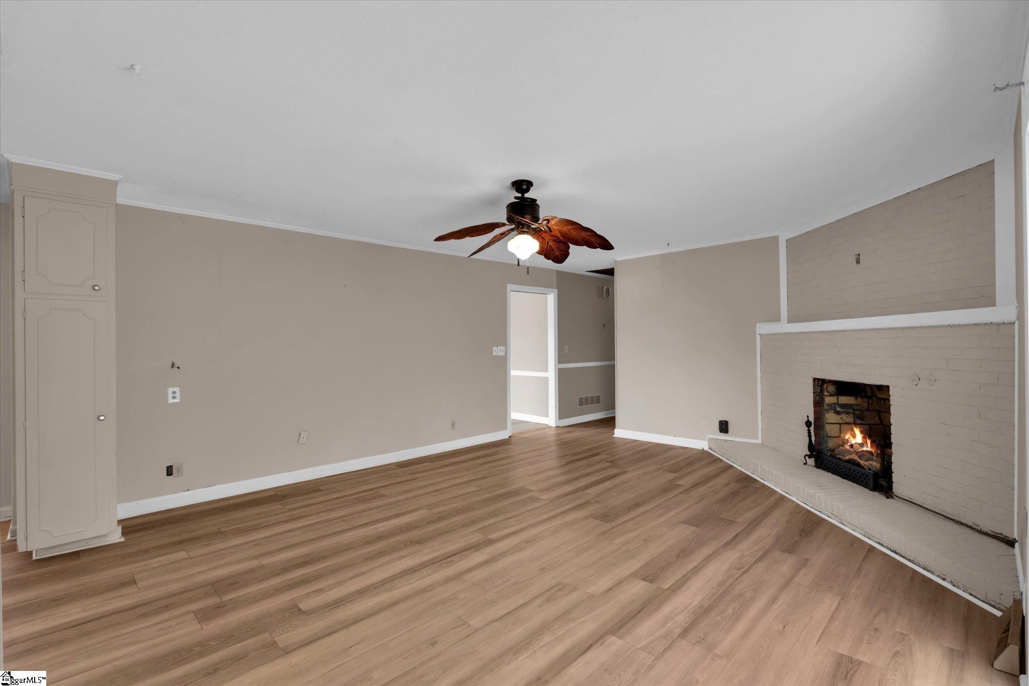 11 Eastcliffe Way Greenville, SC 29611
