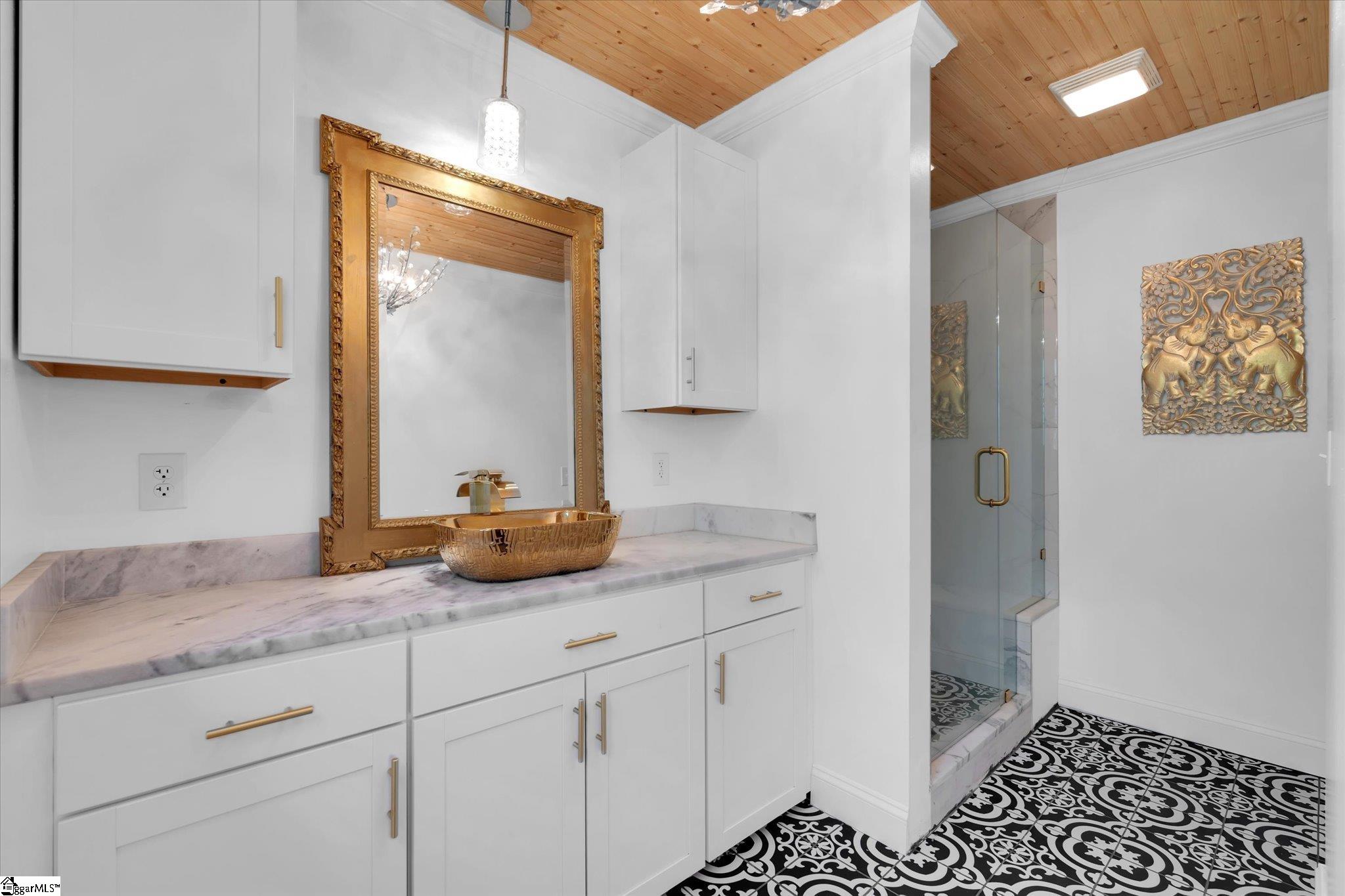 11 Eastcliffe Way Greenville, SC 29611