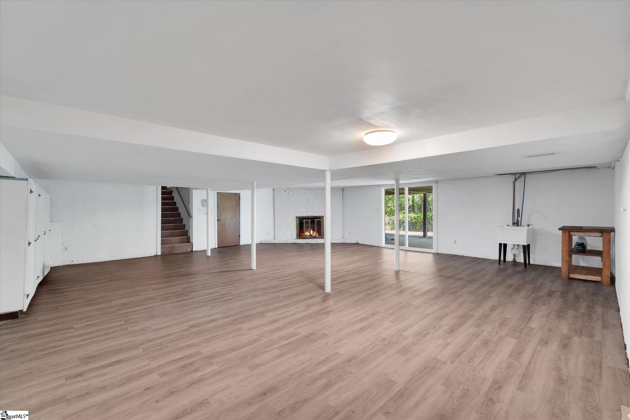 11 Eastcliffe Way Greenville, SC 29611